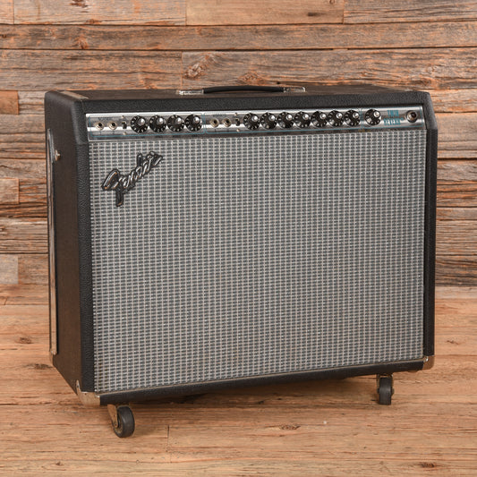 Fender Twin Reverb 2-Channel 135-Watt 2x12" Guitar Combo Amp  1980 Amps / Guitar Amps / Guitar Cabinets