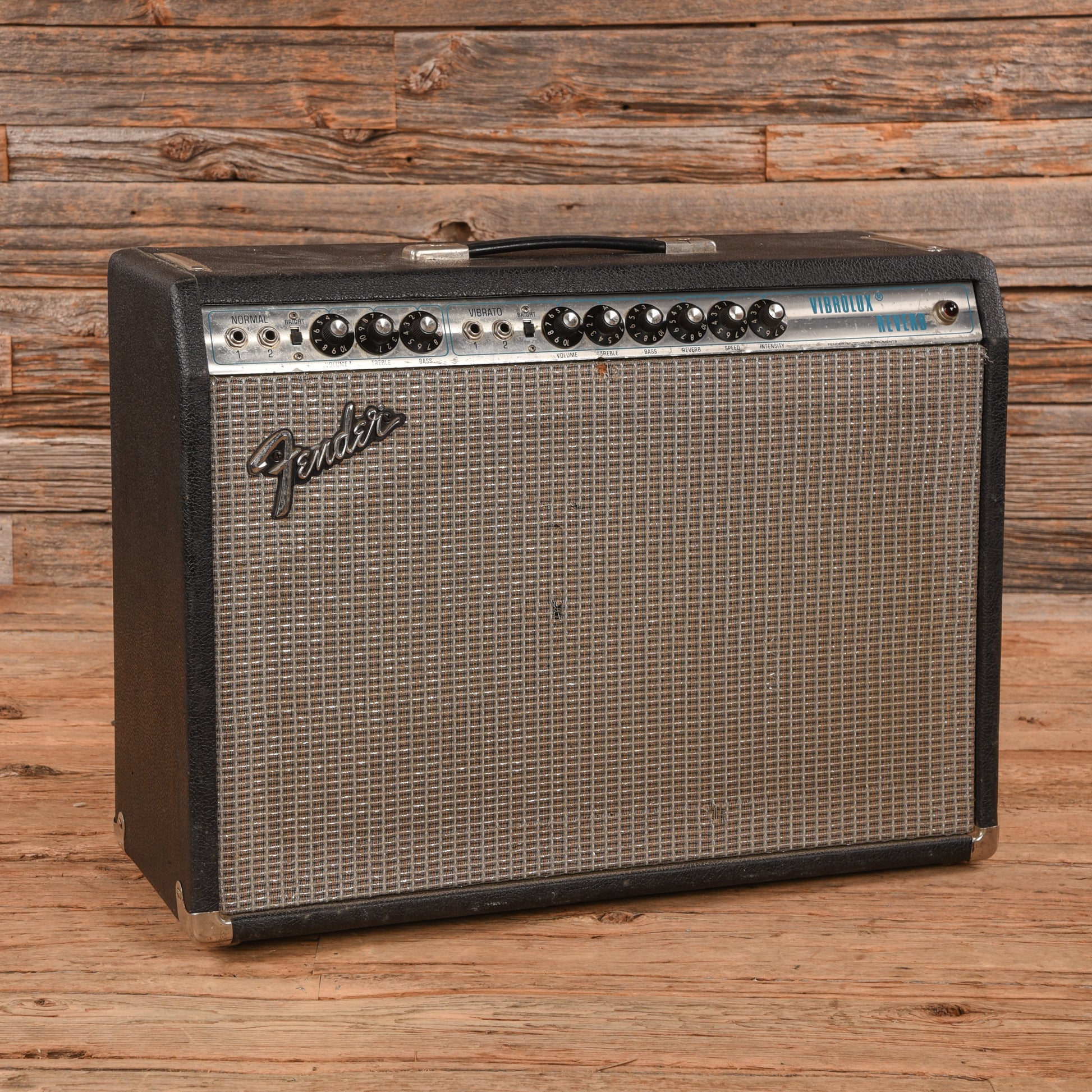 Fender Vibrolux Reverb 2-Channel 35-Watt 2x10" Guitar Combo Amp  1972 Amps / Guitar Amps / Guitar Cabinets