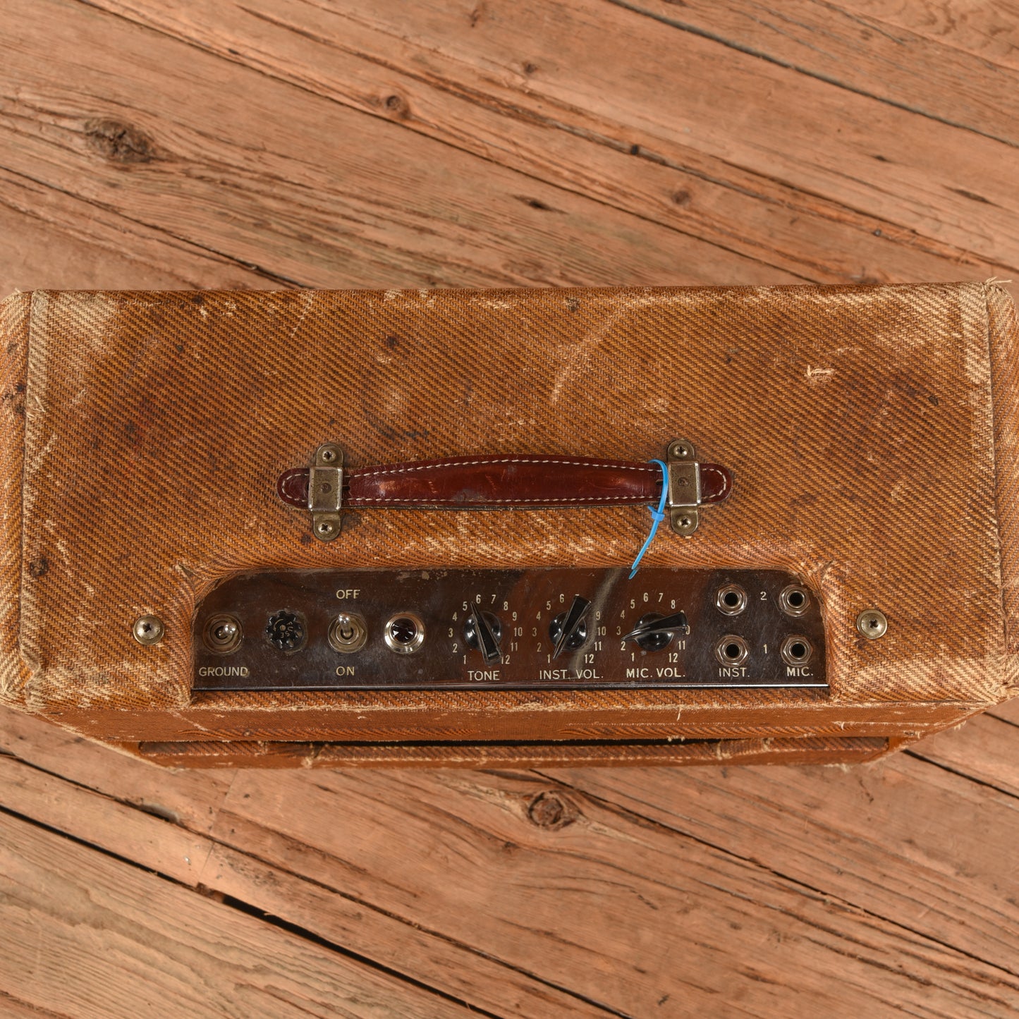 Fender Deluxe 5E3 Narrow Panel 15-Watt 1x12" Guitar Combo  1956 Amps / Guitar Amps / Guitar Combos