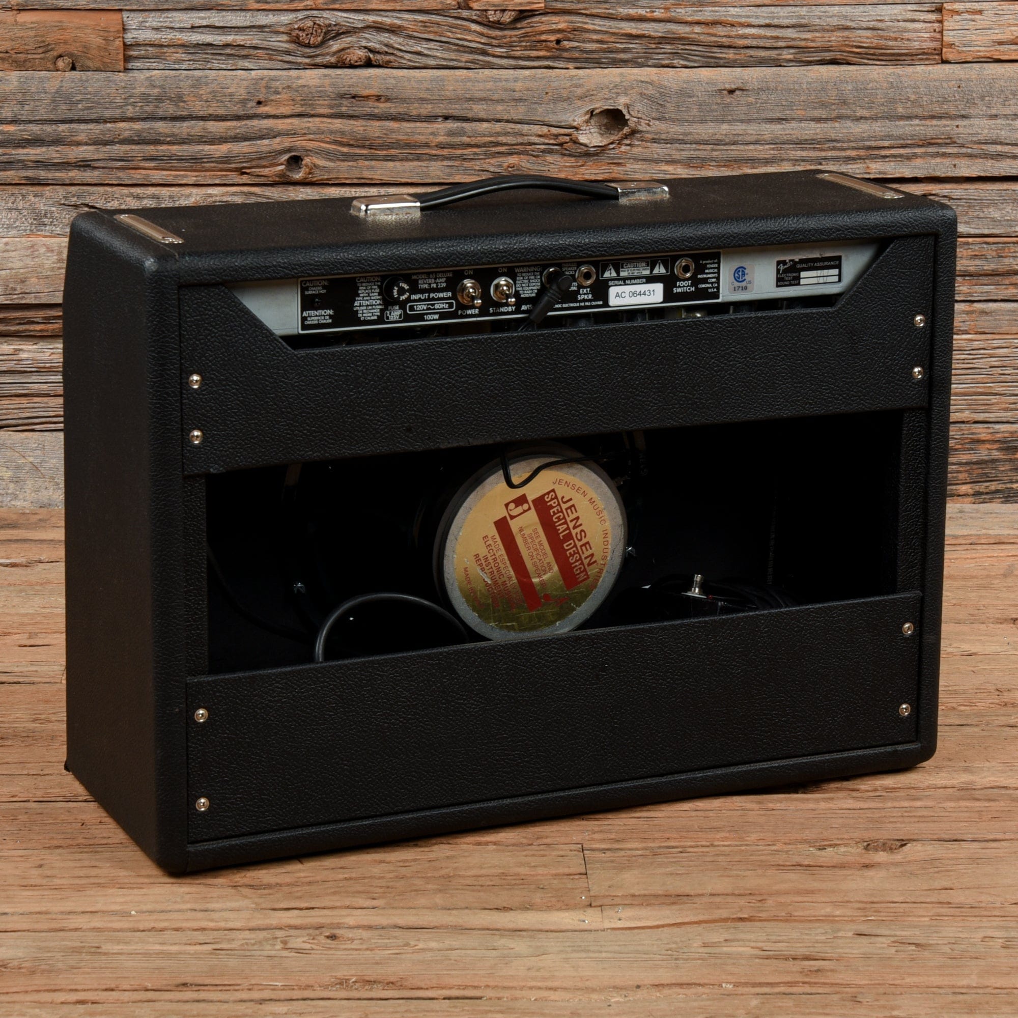 Fender 65 Deluxe Reverb Reissue 22-Watt 1x12