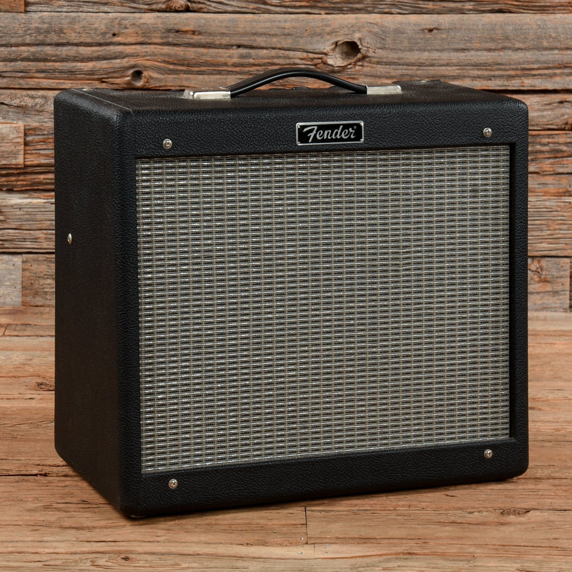 Fender Blues Junior 15-Watt 1x12" Guitar Combo Amps / Guitar Cabinets