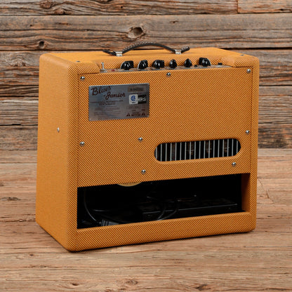 Fender Blues Junior Lacquered Tweed 15-Watt 1x12" Guitar Combo Amp Tweed Amps / Guitar Cabinets