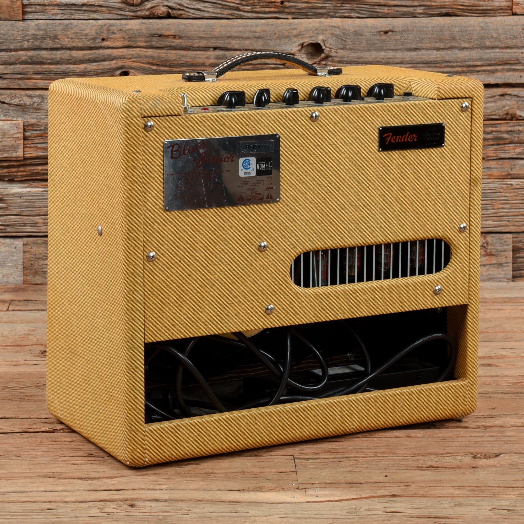 Fender Blues Junior NOS Amps / Guitar Cabinets