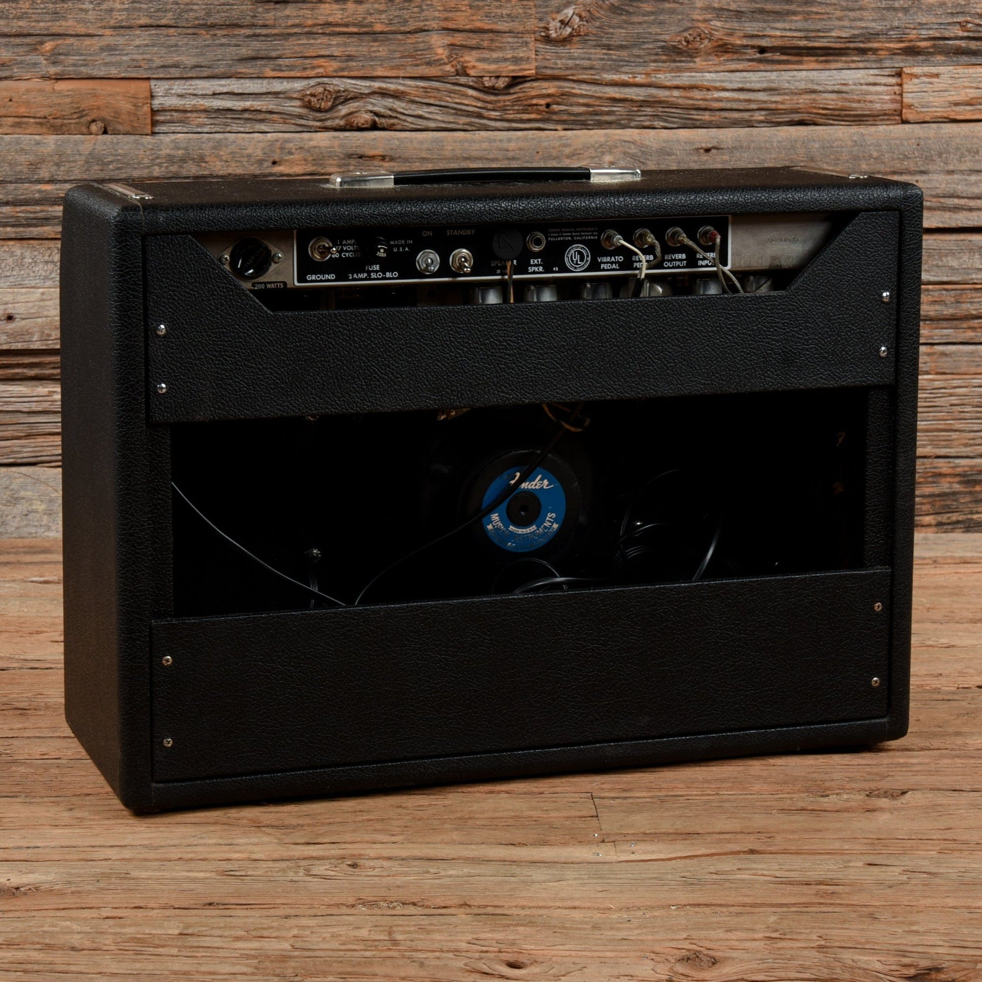 Fender Deluxe Reverb  1965 Amps / Guitar Cabinets