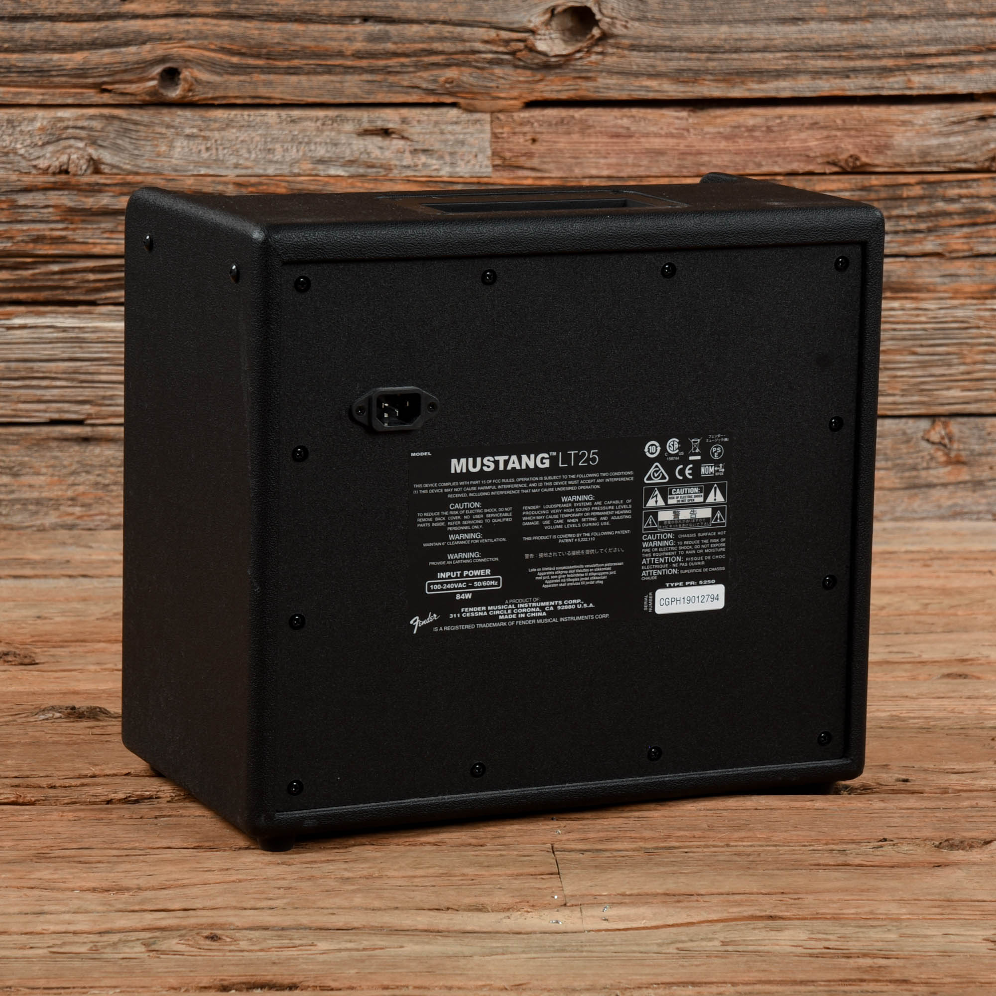 Fender Mustang LT25 25-Watt 1x8