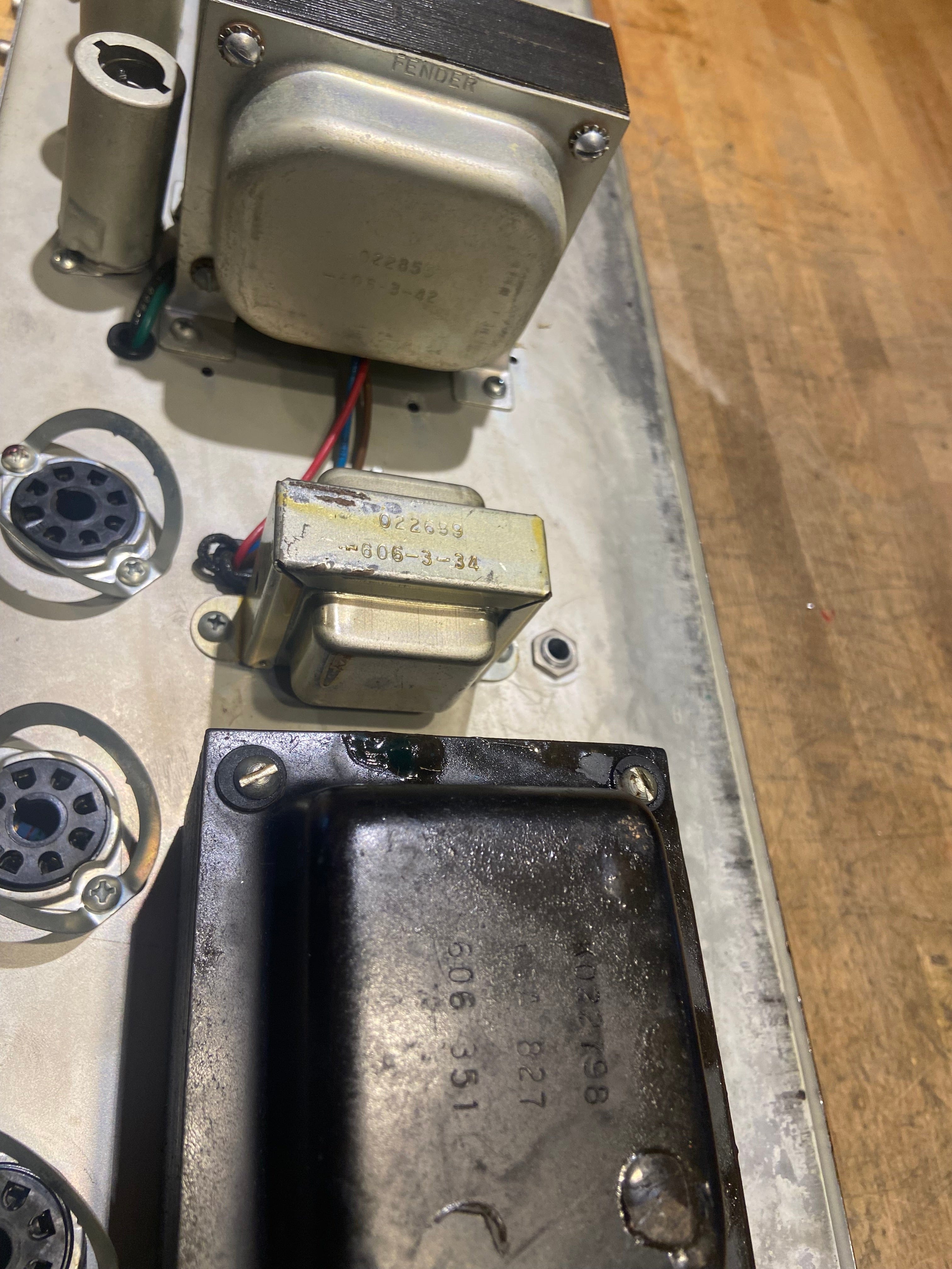 Fender Super Reverb 2-Channel 40-Watt 4x10