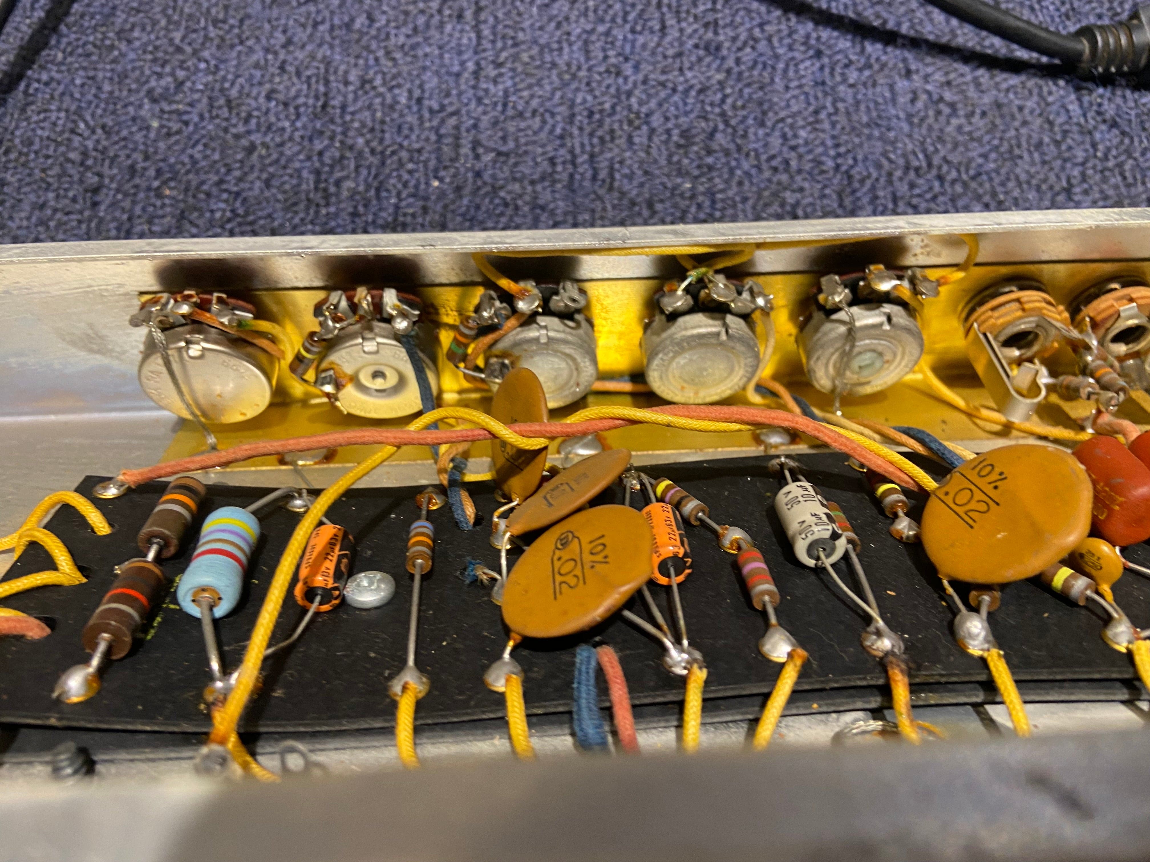 Fender Vibro Champ 6-Watt 1x8