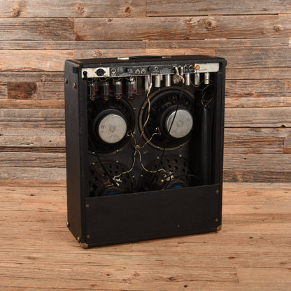 Fender Quad Reverb 2-Channel 100-Watt 4x12" Guitar Combo Amp w/ Road Case  1972 Amps / Guitar Combos