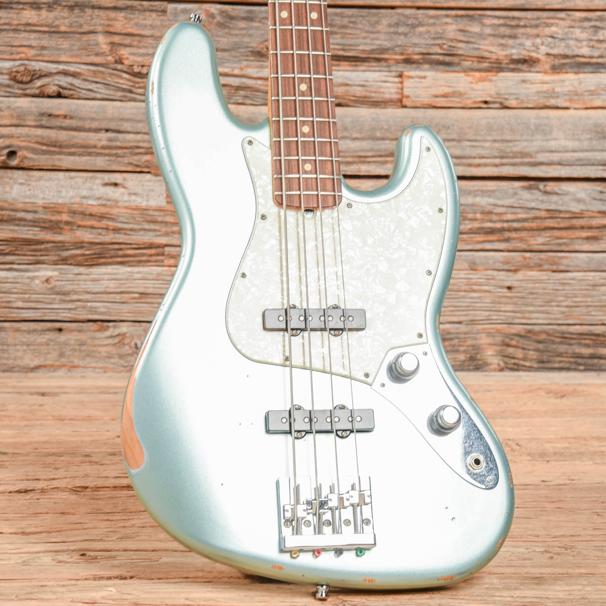 Fender 60th Anniversary Road Worn '60s Jazz Bass Firemist Silver 2020 Bass Guitars / 4-String