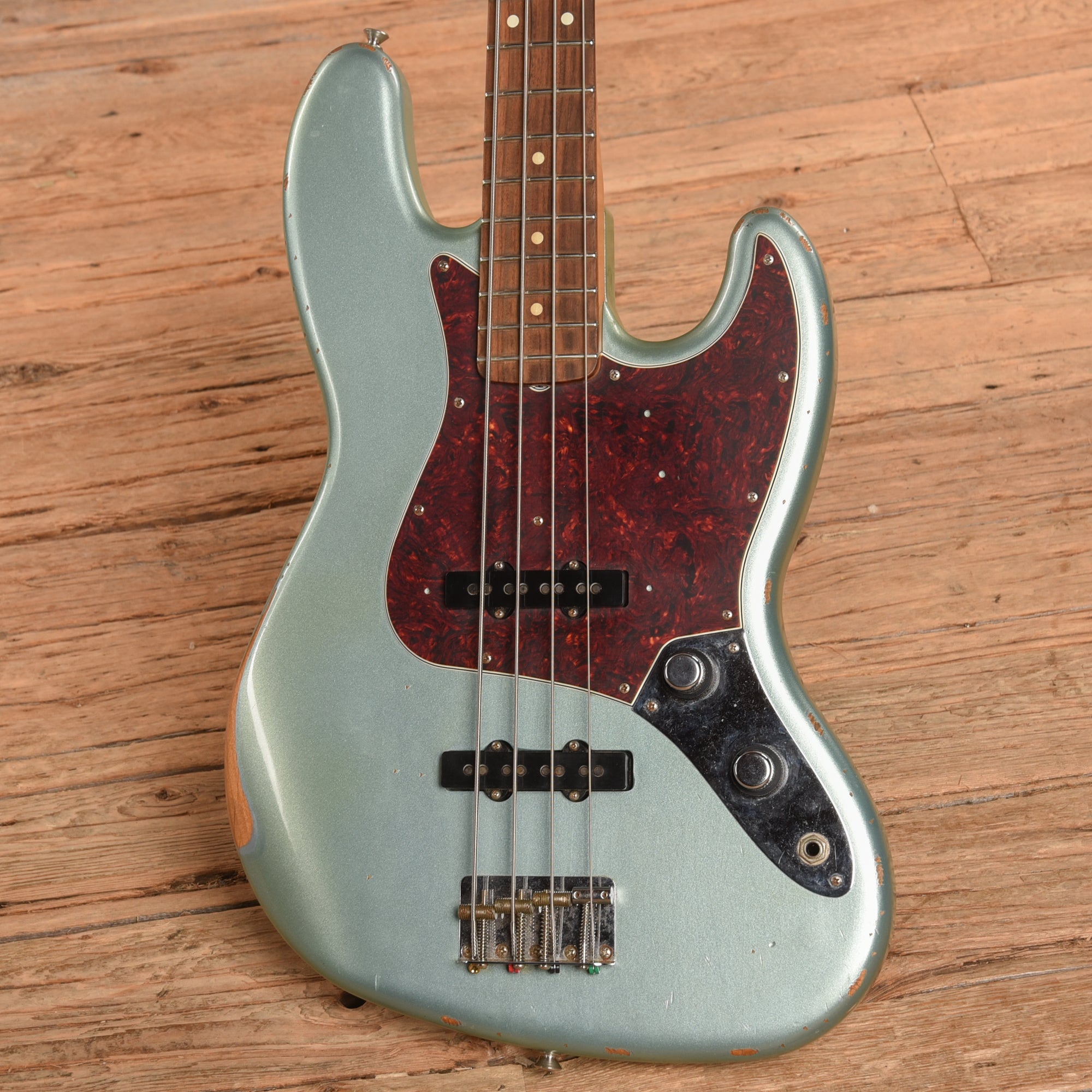 Fender 60th Anniversary Road Worn '60s Jazz Bass Firemist Silver 2020 Bass Guitars / 4-String