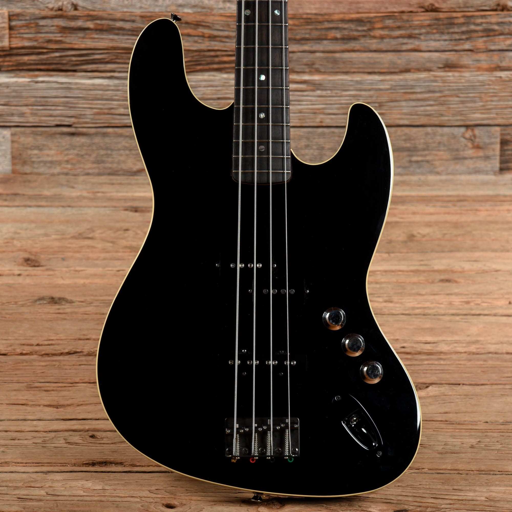Fender Aerodyne Jazz Bass Black 2016 Bass Guitars / 4-String
