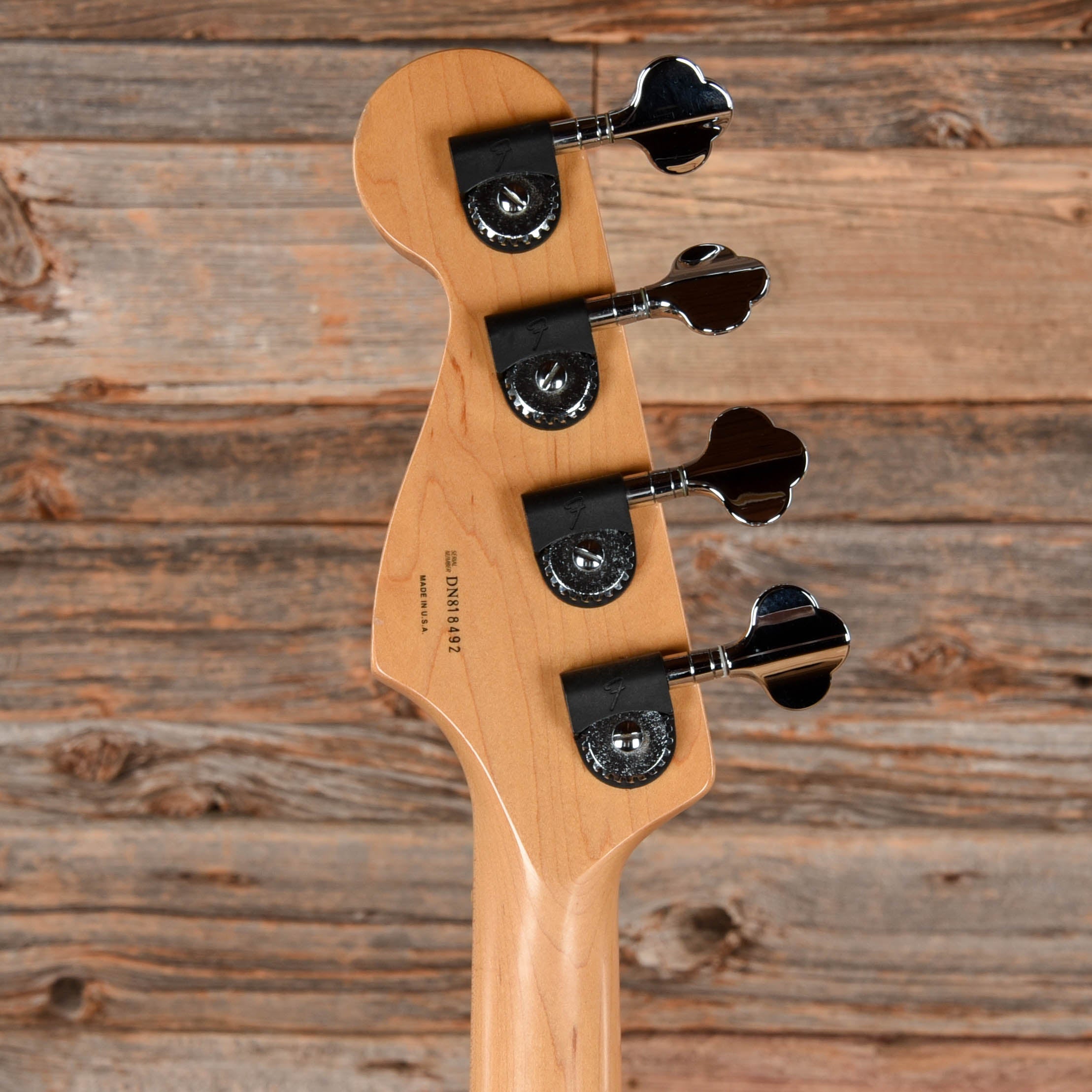 Fender American Deluxe Jazz Bass Black 1998 Bass Guitars / 4-String
