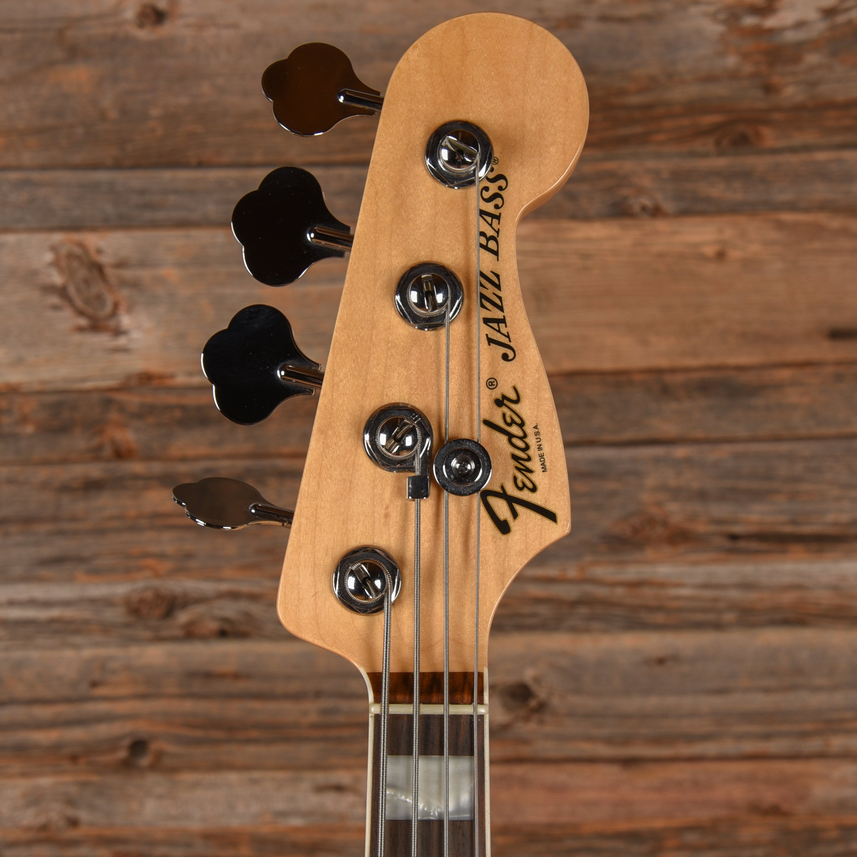 Fender American Deluxe Jazz Bass White 2013 Bass Guitars / 4-String