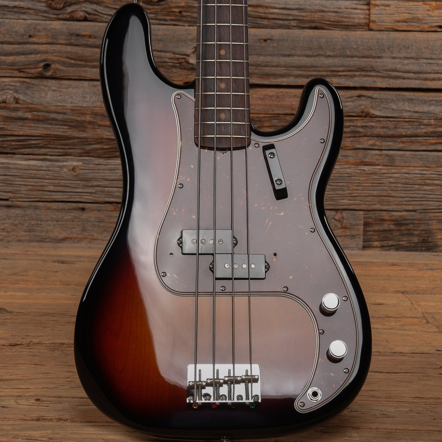 Fender American Original '60s Precision Bass Sunburst 2021 Bass Guitars / 4-String