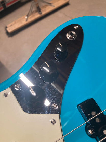 Fender American Professional II Jazz Bass Miami Blue Bass Guitars / 4-String