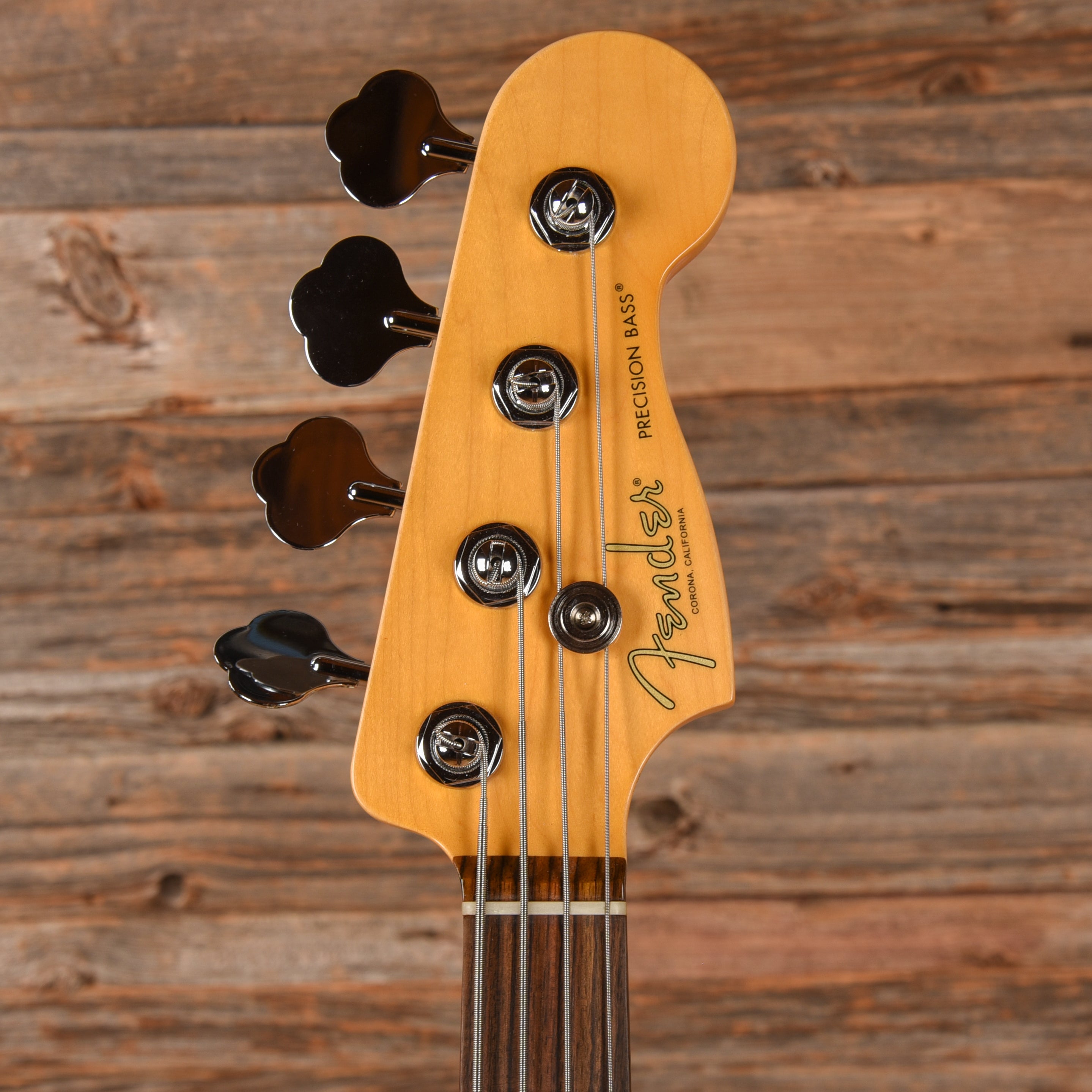 Fender American Professional II Precision Bass Olympic White 2023 Bass Guitars / 4-String