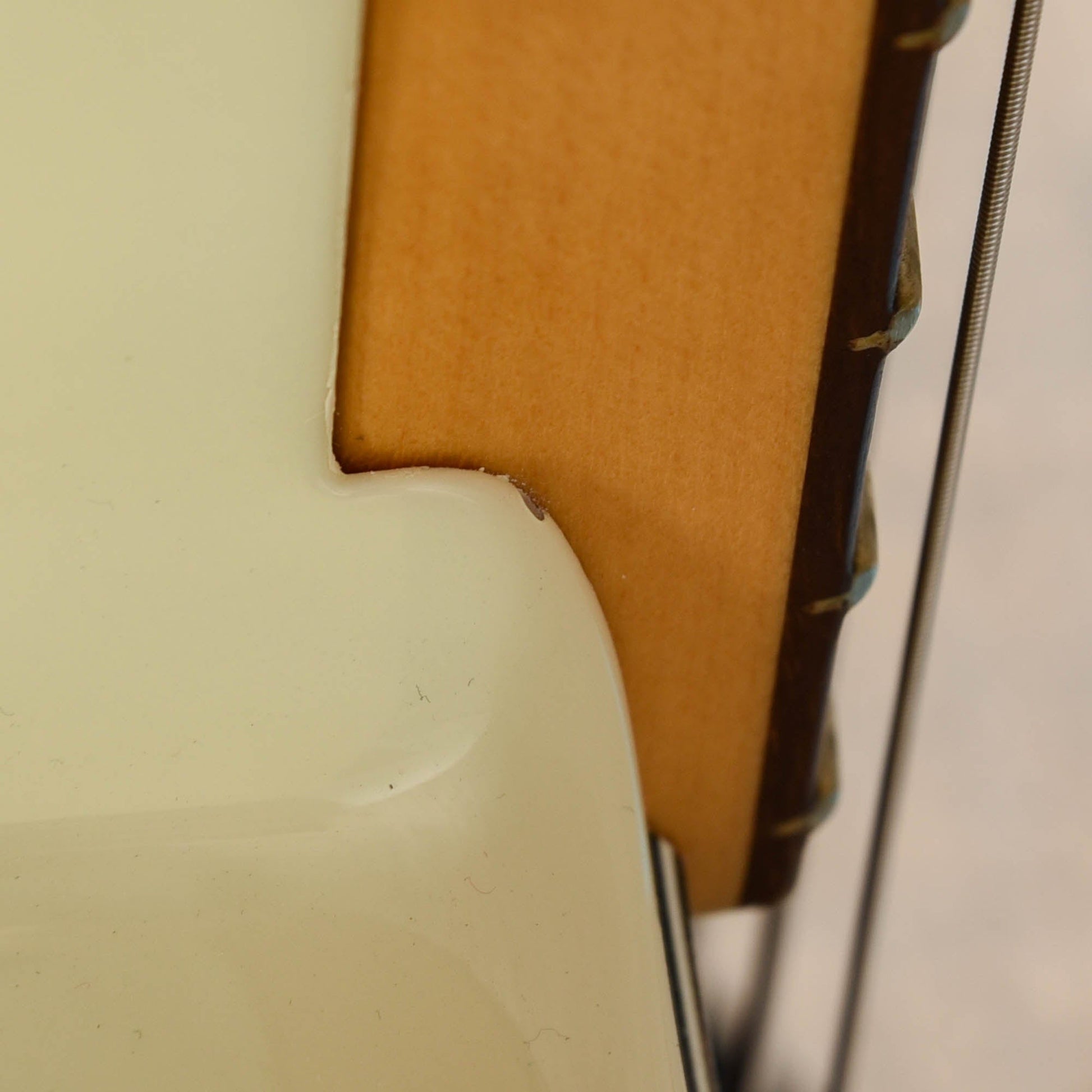 Fender American Professional II Precision Bass Olympic White LEFTY Bass Guitars / 4-String