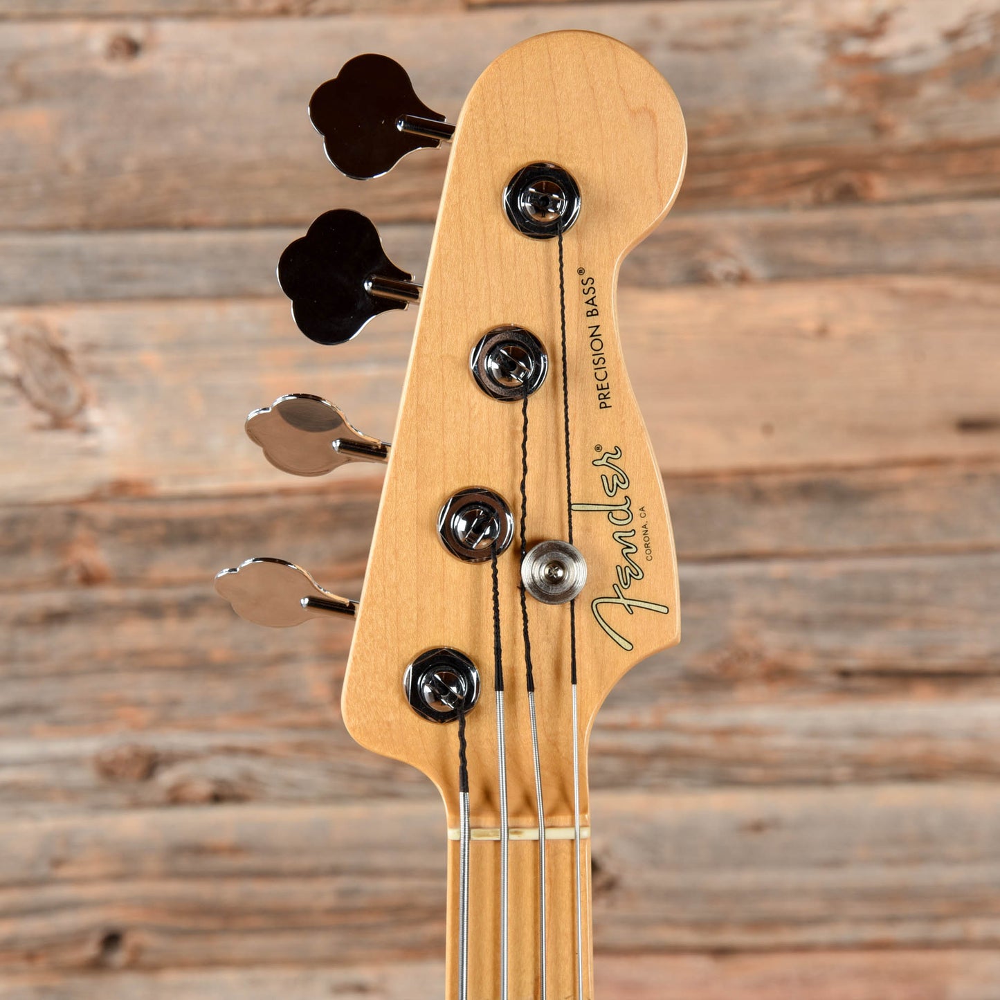Fender American Professional Series Precision Bass Olympic White 2017 Bass Guitars / 4-String