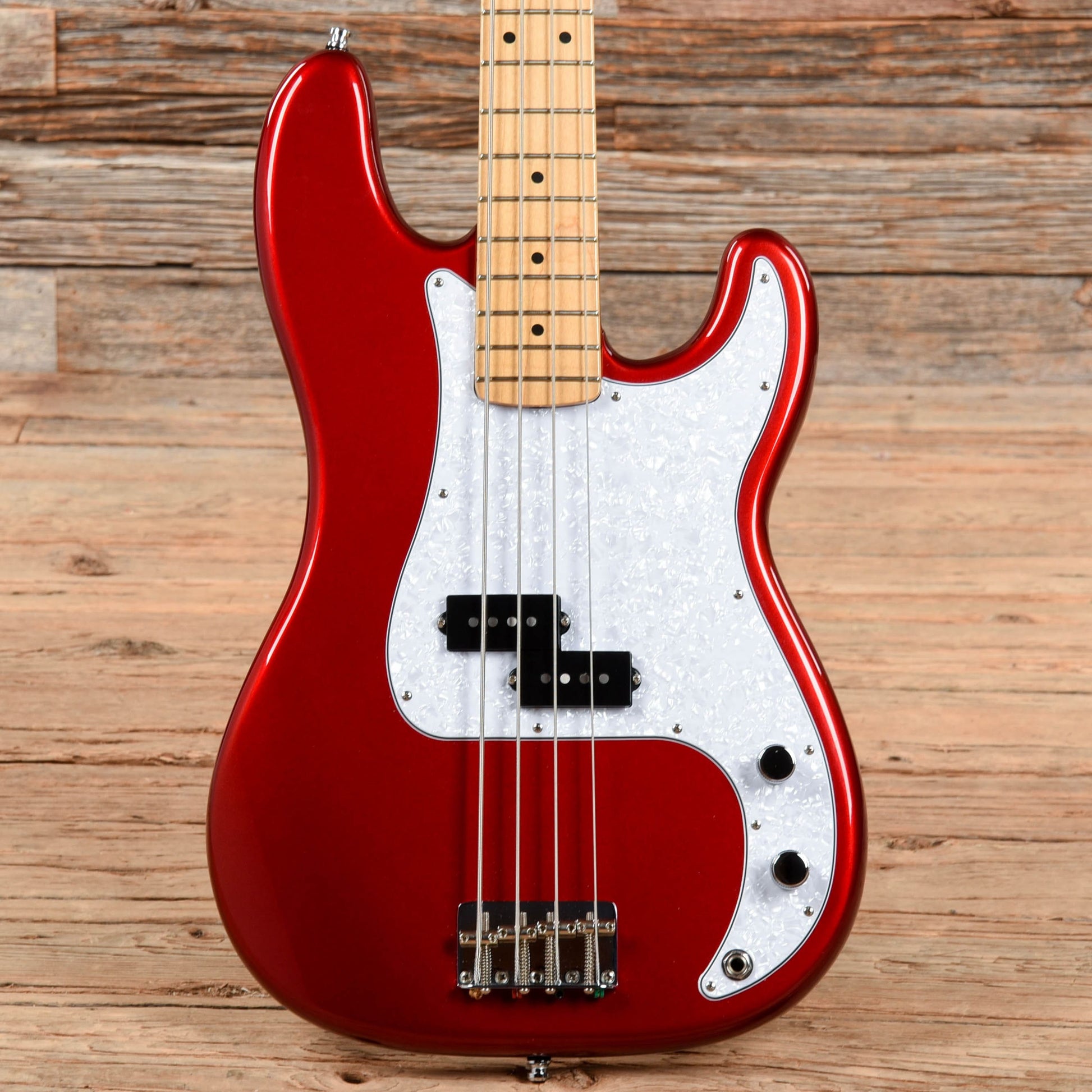 Fender American Special Precision Bass Candy Apple Red 2013 Bass Guitars / 4-String