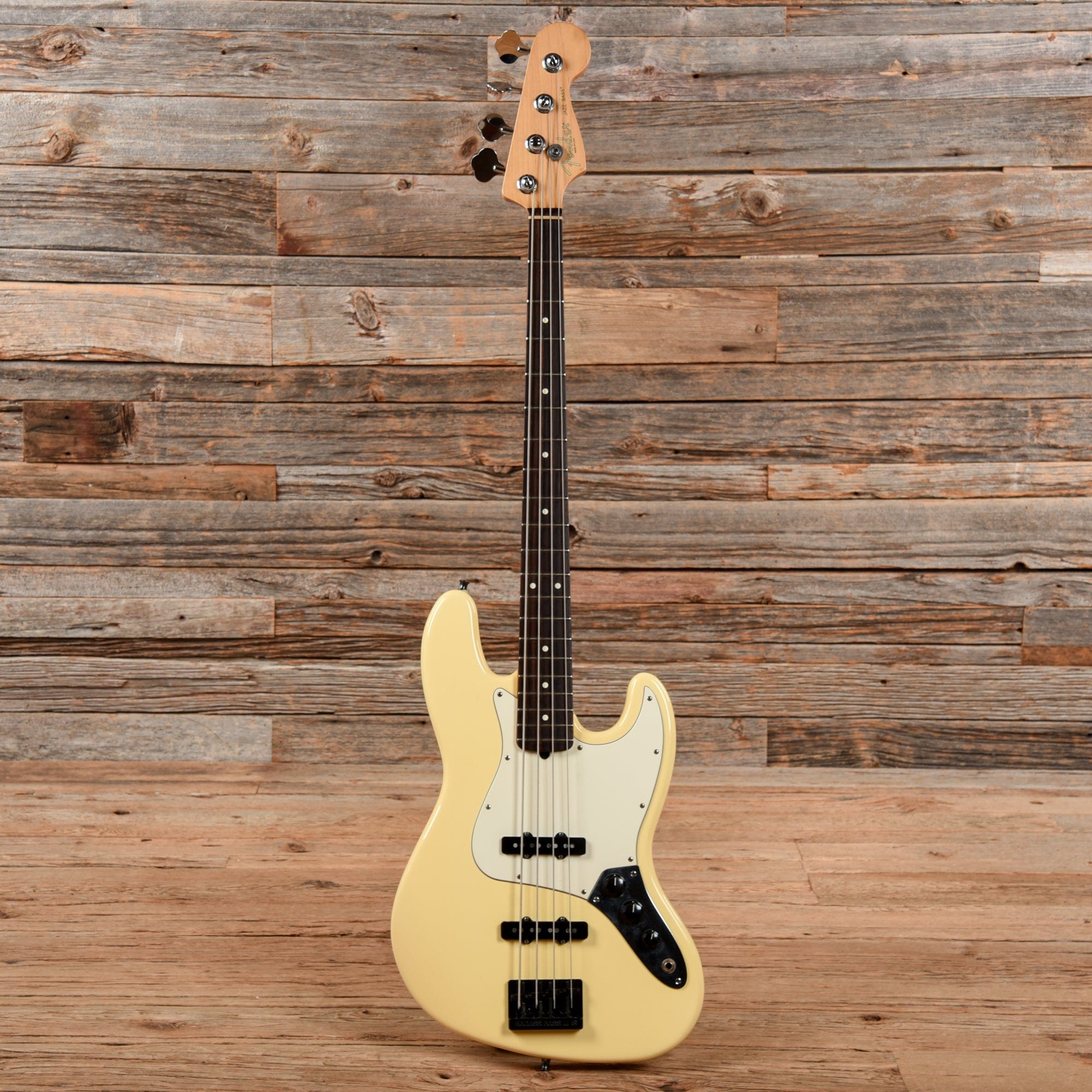 Fender American Standard Jazz Bass Vintage White 1996 Bass Guitars / 4-String