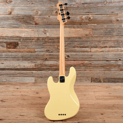 Fender American Standard Jazz Bass Vintage White 1996 Bass Guitars / 4-String