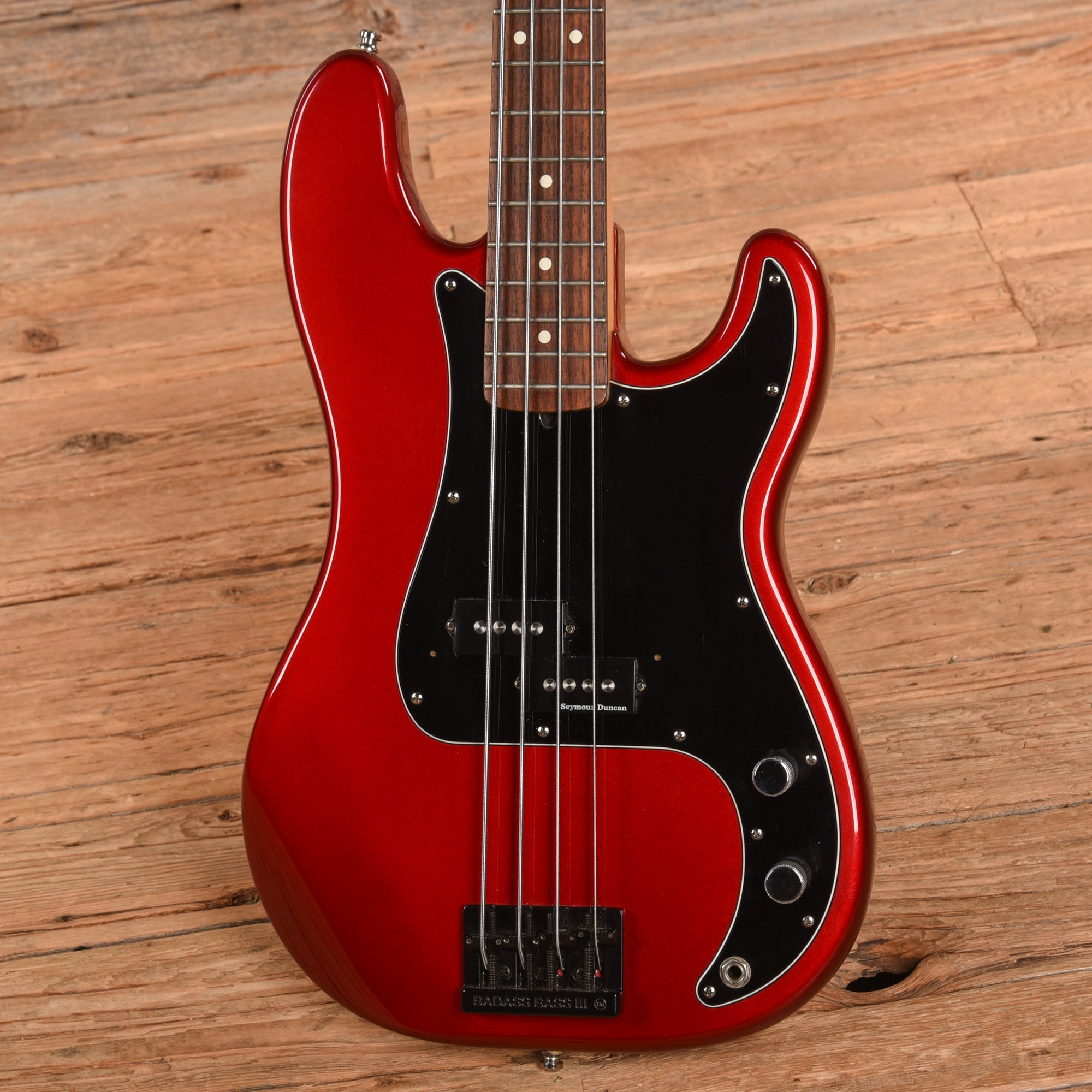 Fender American Standard Precision Bass Candy Apple Red 1995 Bass Guitars / 4-String