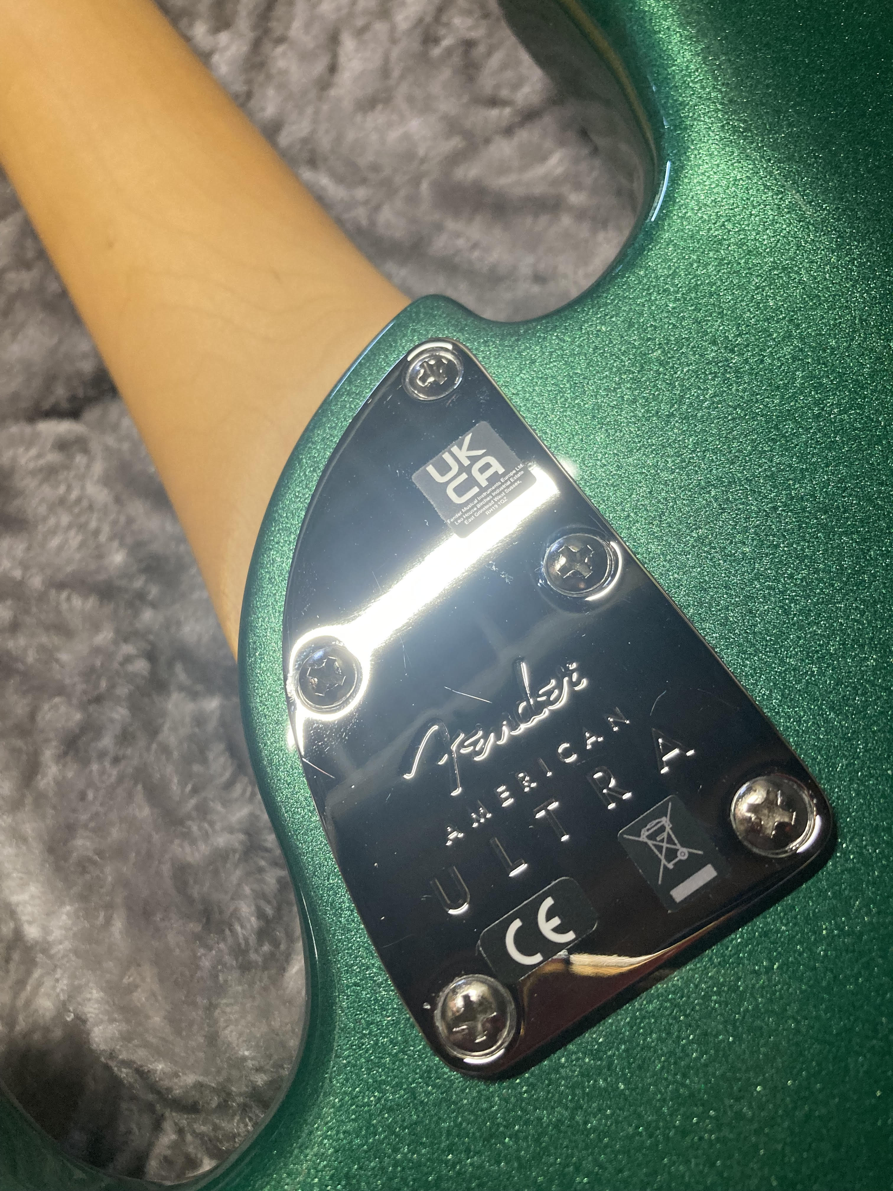 Fender American Ultra Jazz Bass Mystic Pine Green w/Ebony Fingerboard, Anodized Gold Pickguard, & Matching Headcap Bass Guitars / 4-String