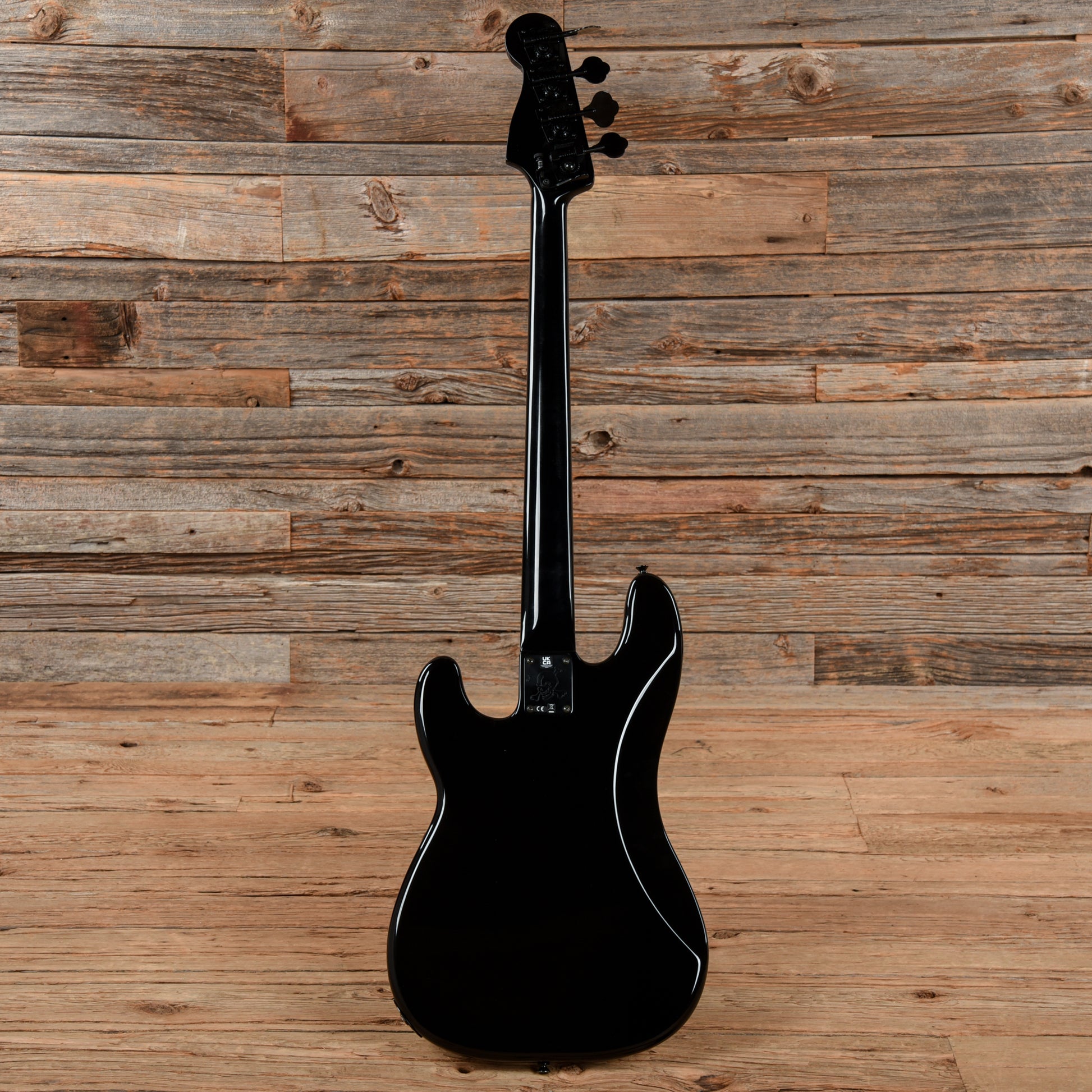 Fender Artist Series Duff McKagan Deluxe Precision Bass Black 2022 Bass Guitars / 4-String