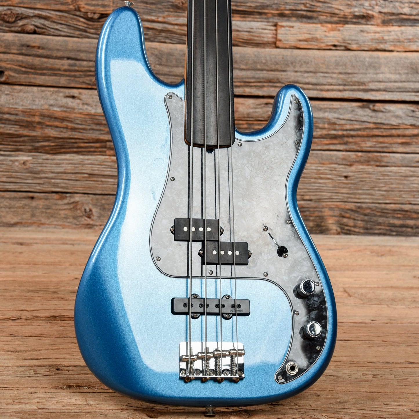 Fender Artist Series Tony Franklin Fretless Precision Bass Lake Placid Blue 2020 Bass Guitars / 4-String
