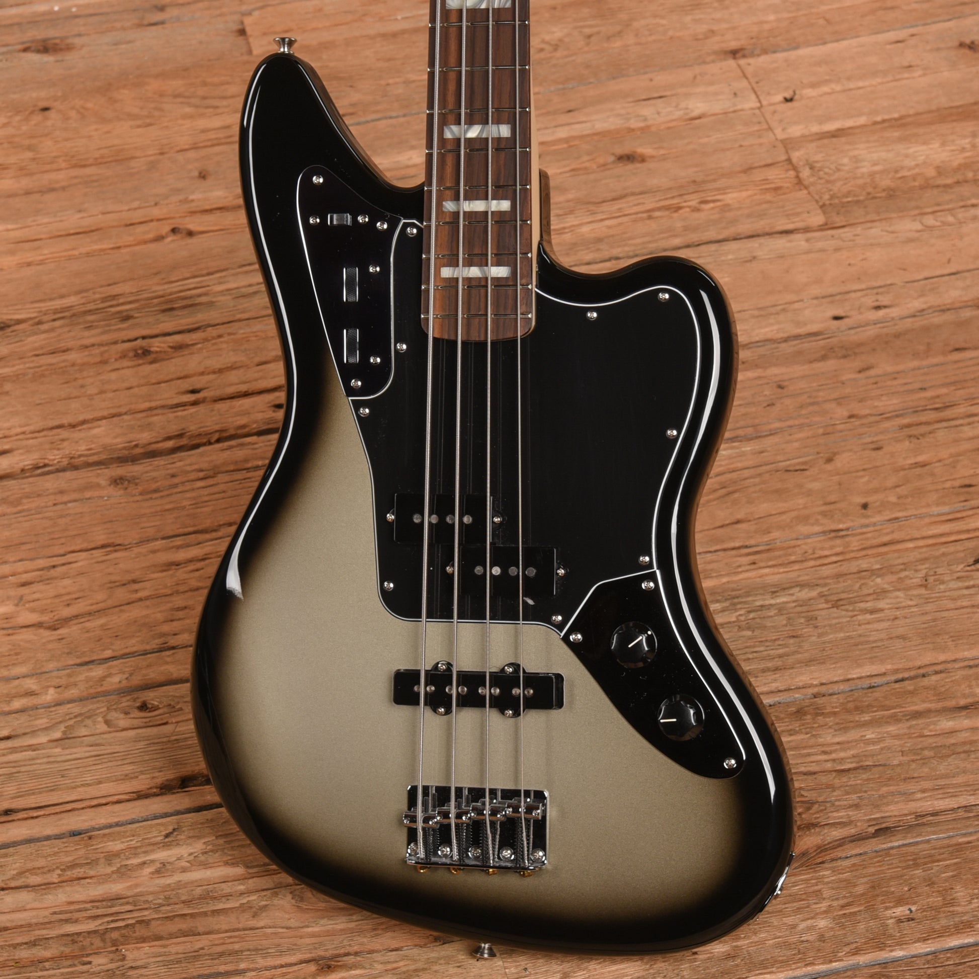 Fender Artist Troy Sanders Jaguar Bass Silverburst 2019 Bass Guitars / 4-String
