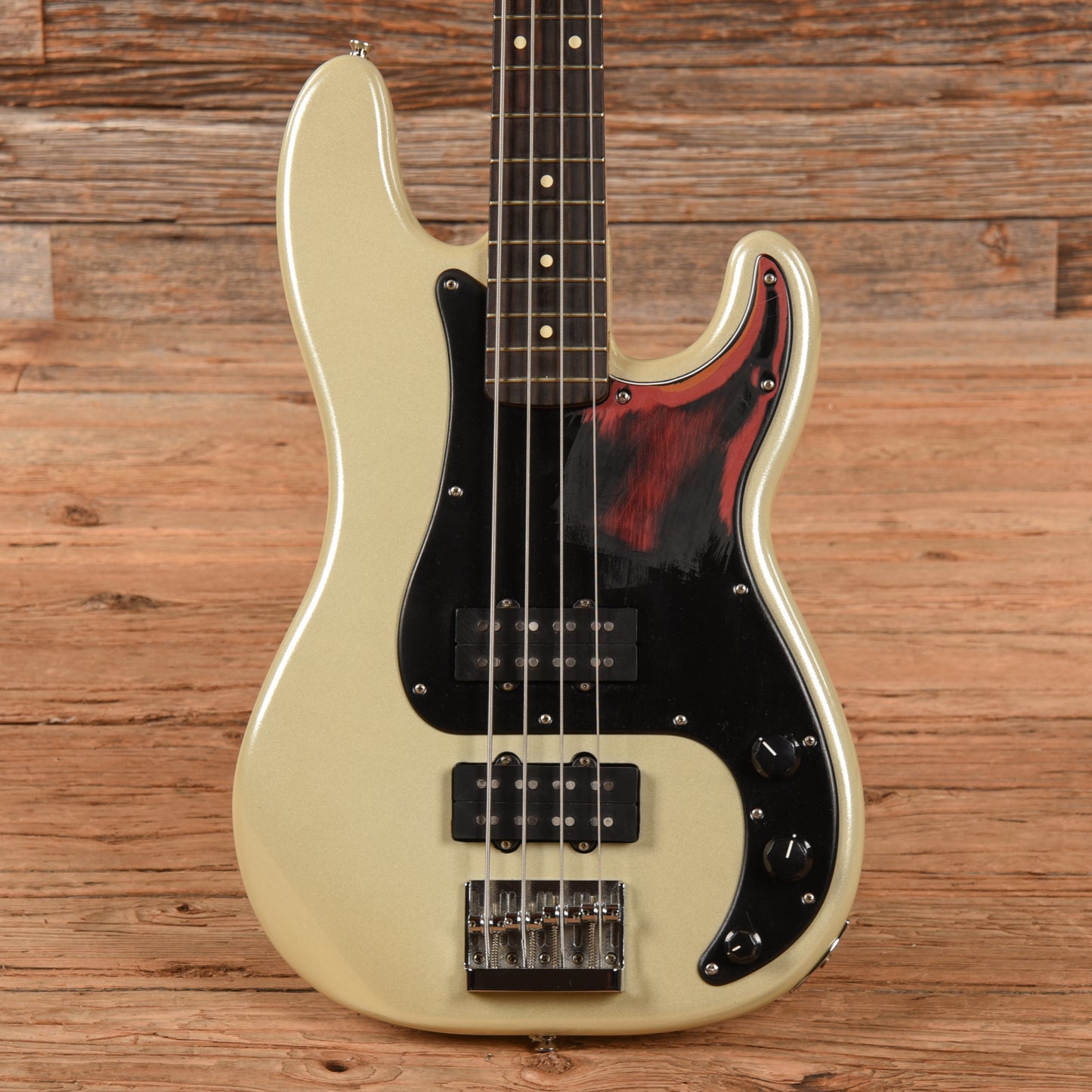 Fender Blacktop Precision Bass White Chrome Pearl 2013 Bass Guitars / 4-String