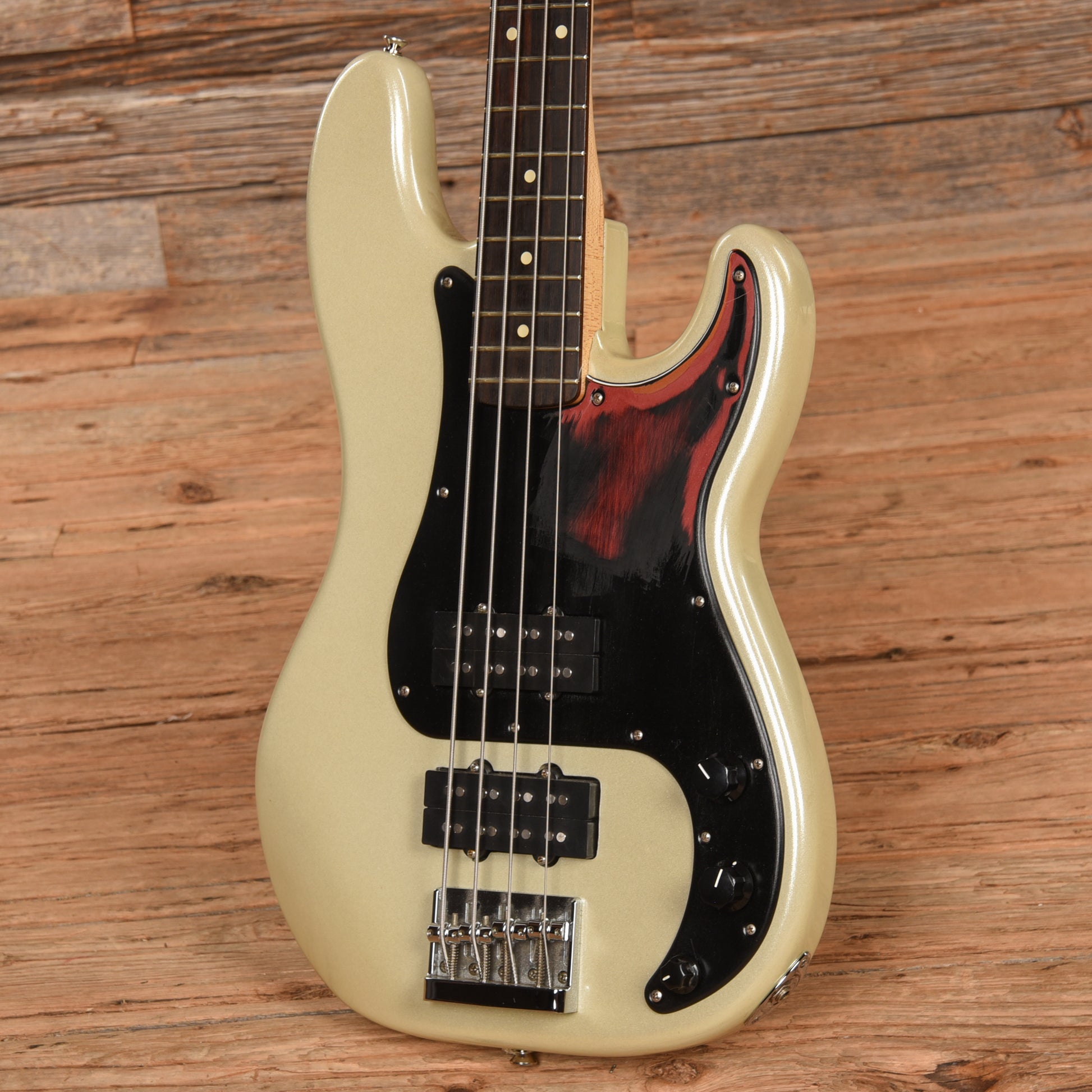 Fender Blacktop Precision Bass White Chrome Pearl 2013 Bass Guitars / 4-String