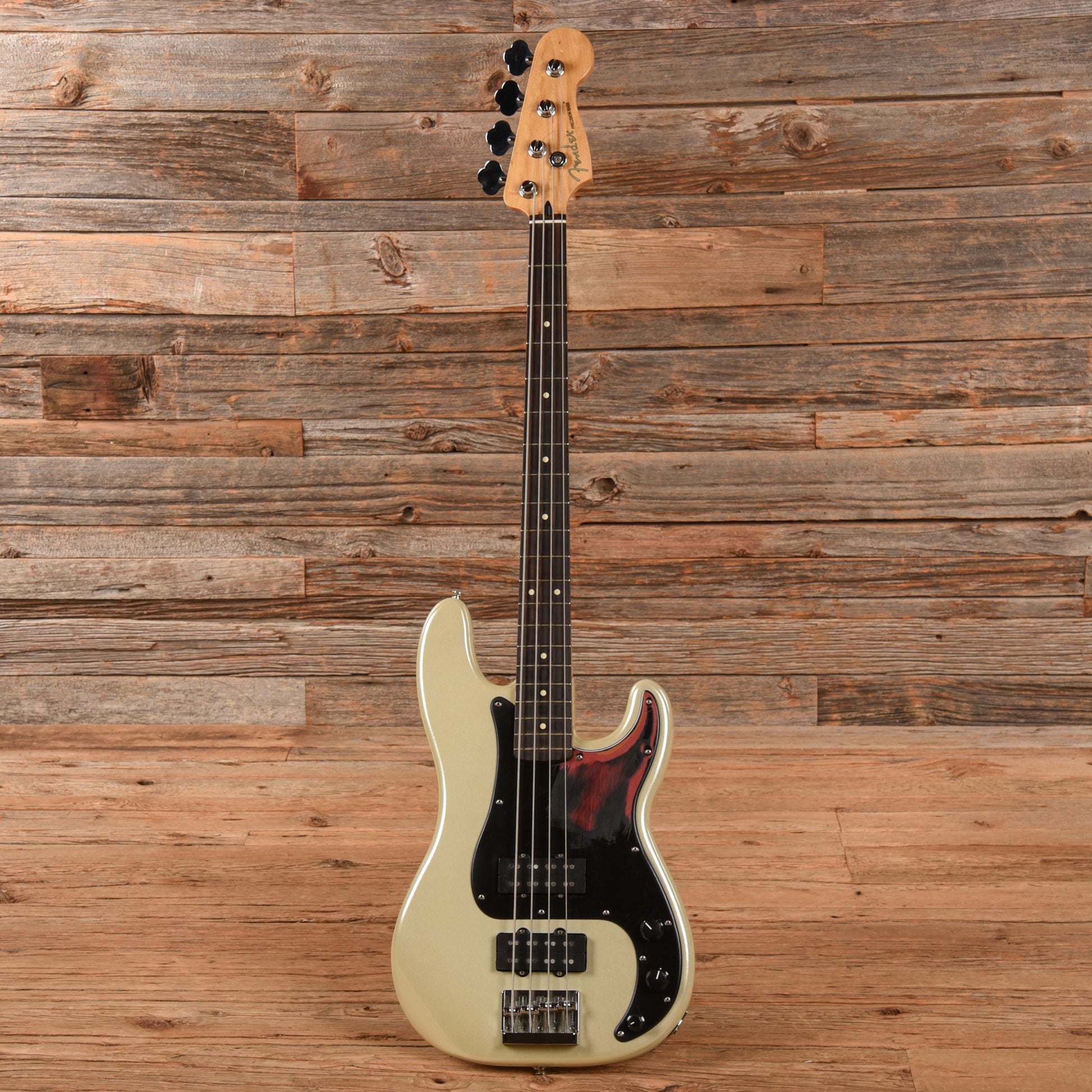 Fender Blacktop Precision Bass White Chrome Pearl 2013 Bass Guitars / 4-String