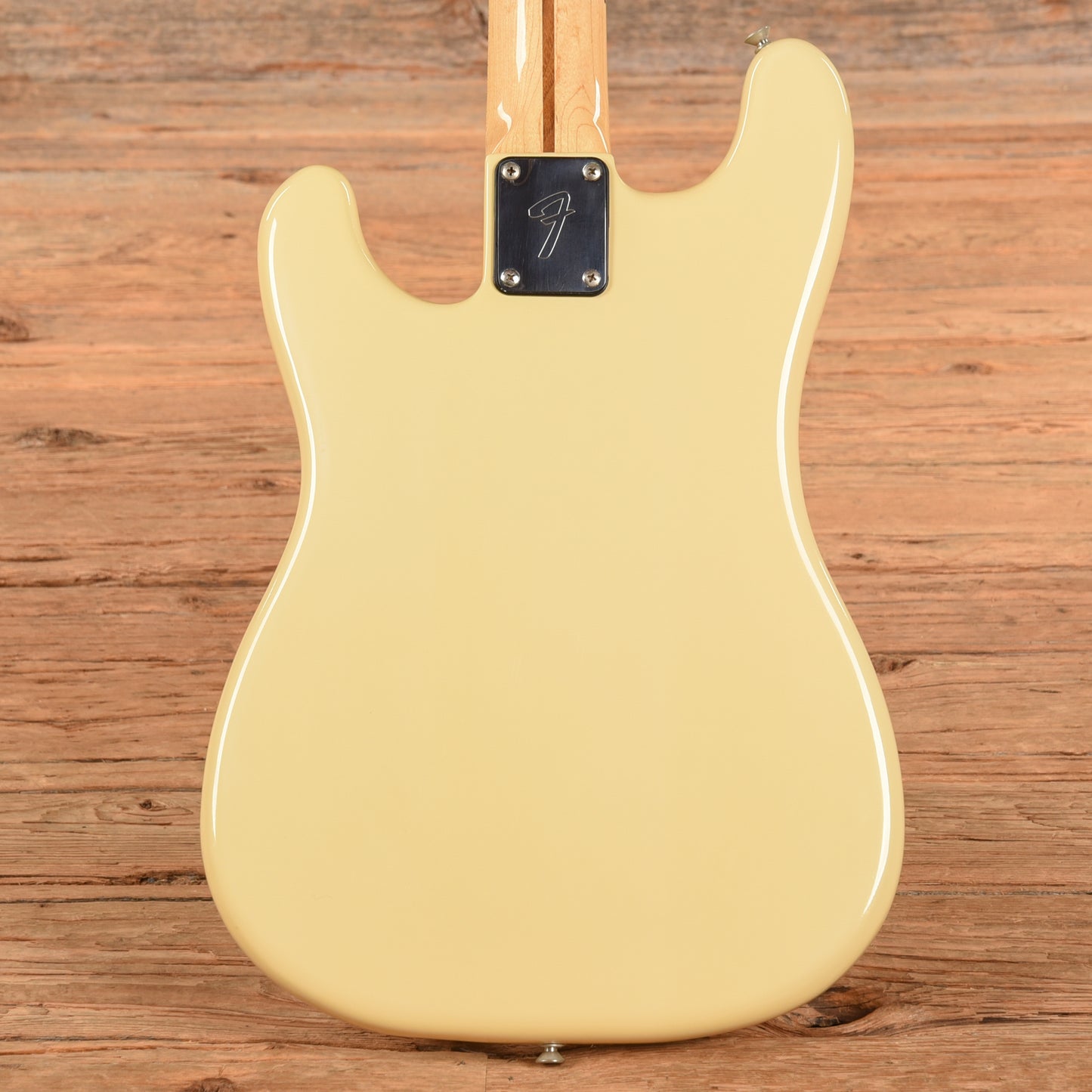 Fender Bullet Bass Deluxe Ivory White 1982 Bass Guitars / 4-String