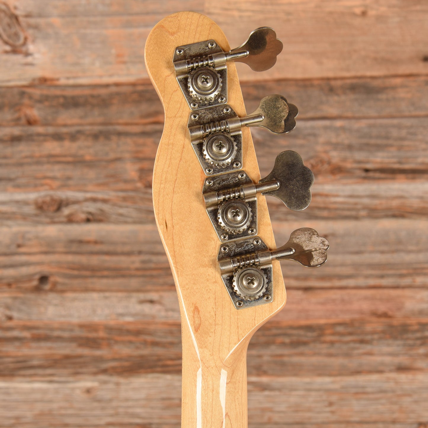 Fender Bullet Bass Deluxe Ivory White 1982 Bass Guitars / 4-String