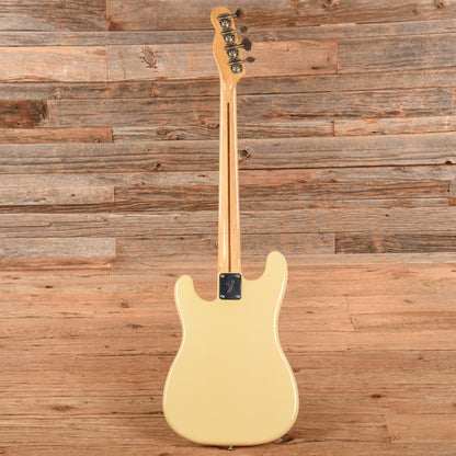 Fender Bullet Bass Deluxe Ivory White 1982 Bass Guitars / 4-String