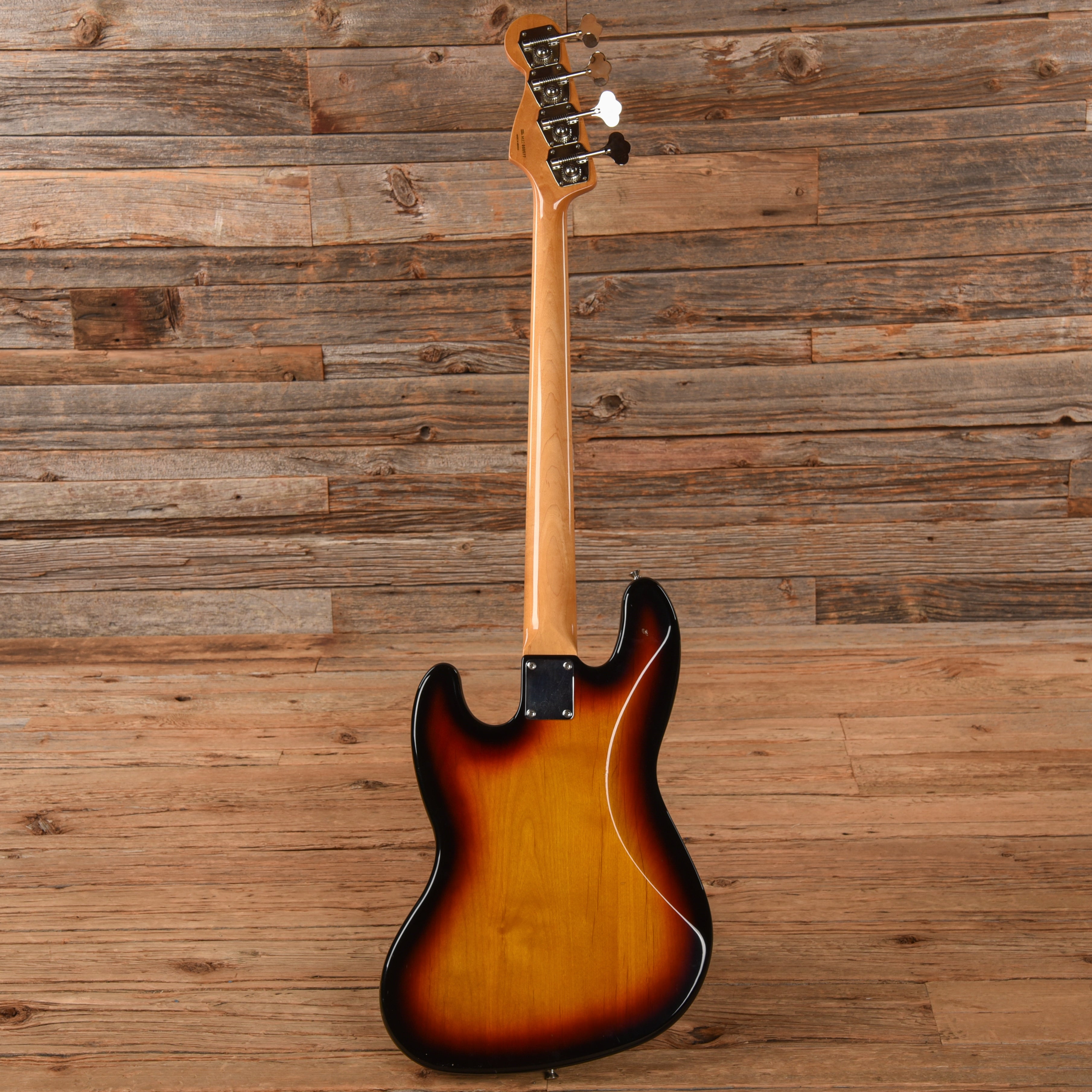Fender Classic Series '60s Jazz Bass Sunburst 2002 Bass Guitars / 4-String