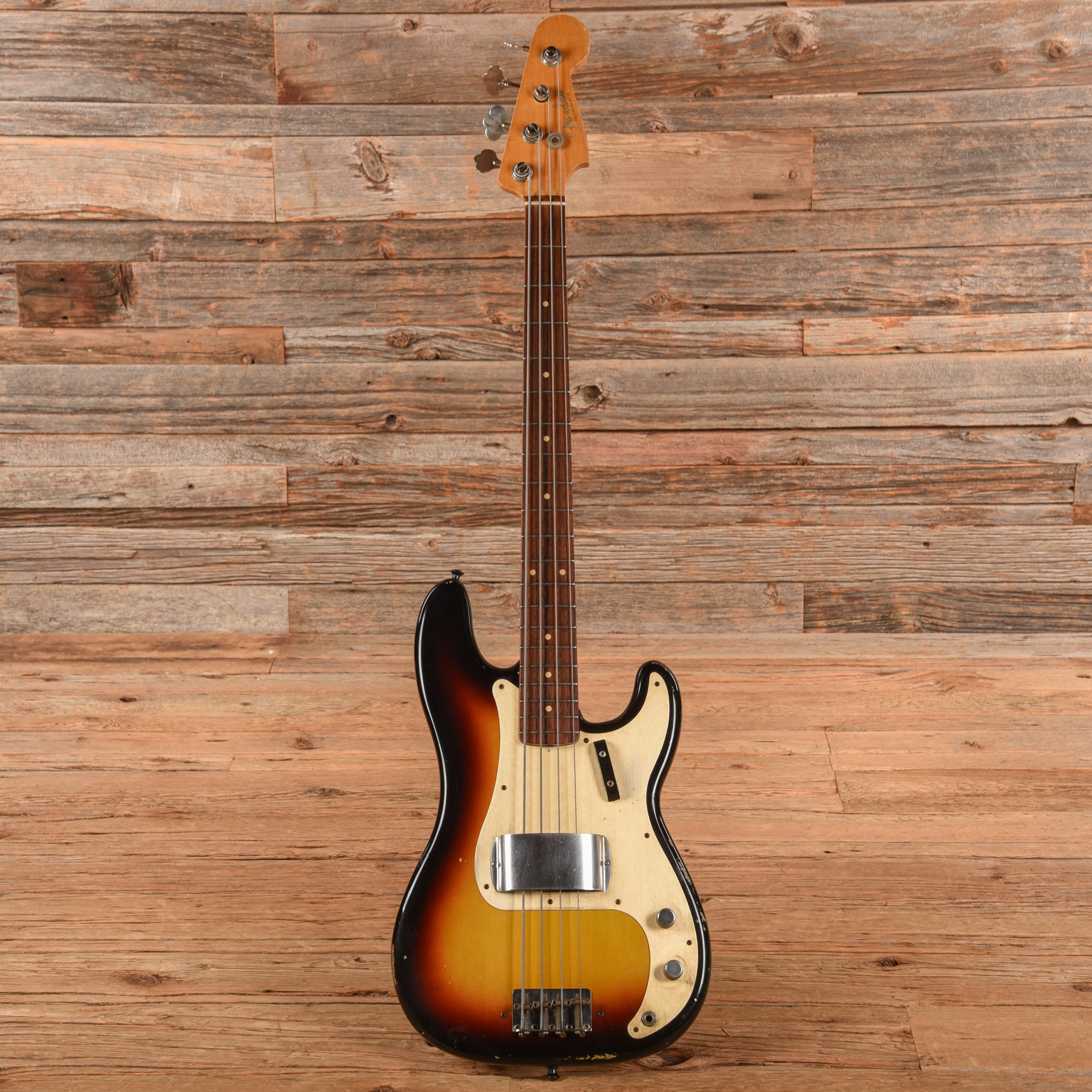 Fender Custom Shop 1959 Precision Bass Relic 3-Color Sunburst 2004 Bass Guitars / 4-String