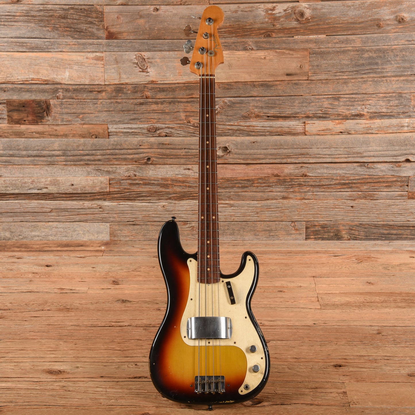 Fender Custom Shop 1959 Precision Bass Relic 3-Color Sunburst 2004 Bass Guitars / 4-String