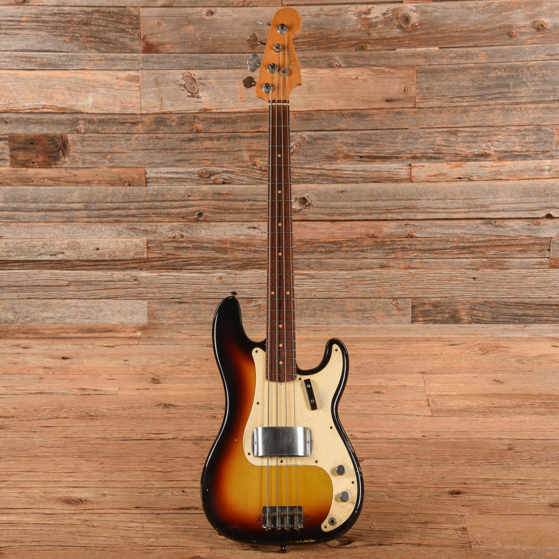 Fender Custom Shop 1959 Precision Bass Relic 3-Color Sunburst 2004 Bass Guitars / 4-String