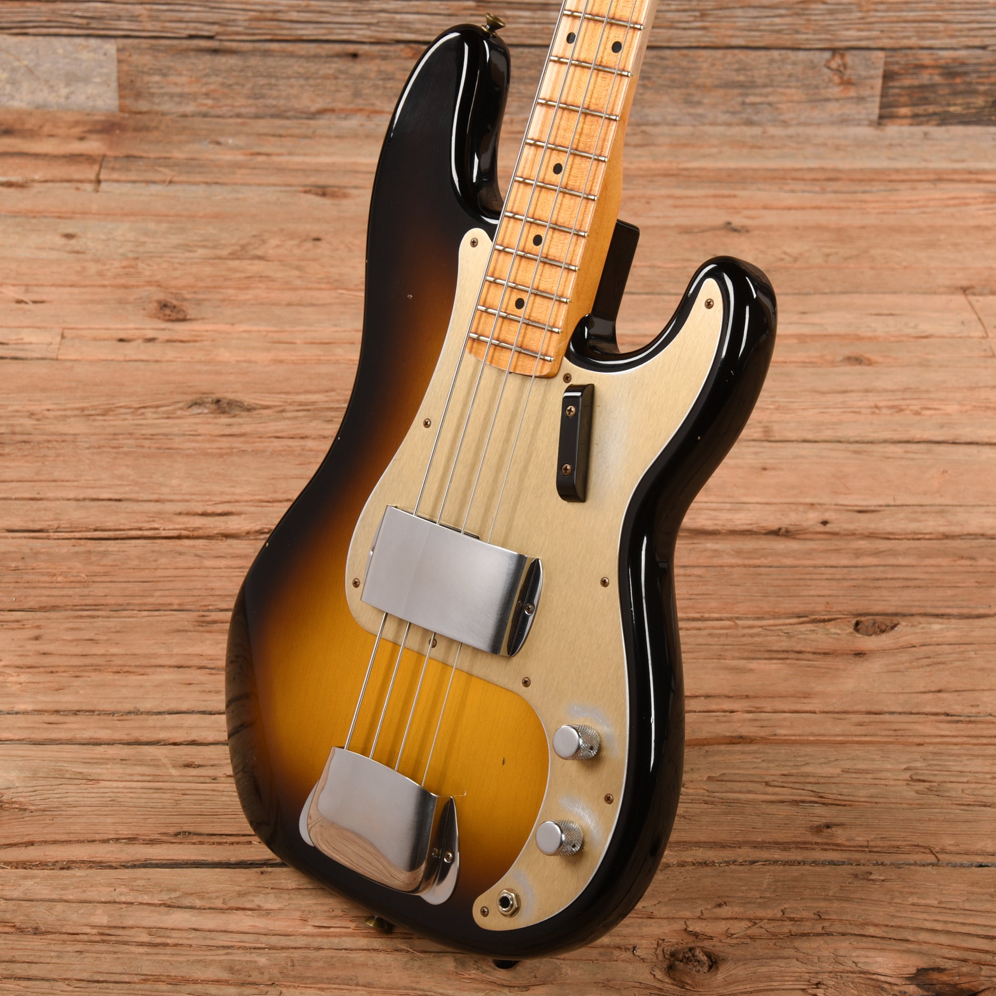 Fender Custom Shop '57 Precision Bass Journeyman Relic Sunburst 2022 Bass Guitars / 4-String