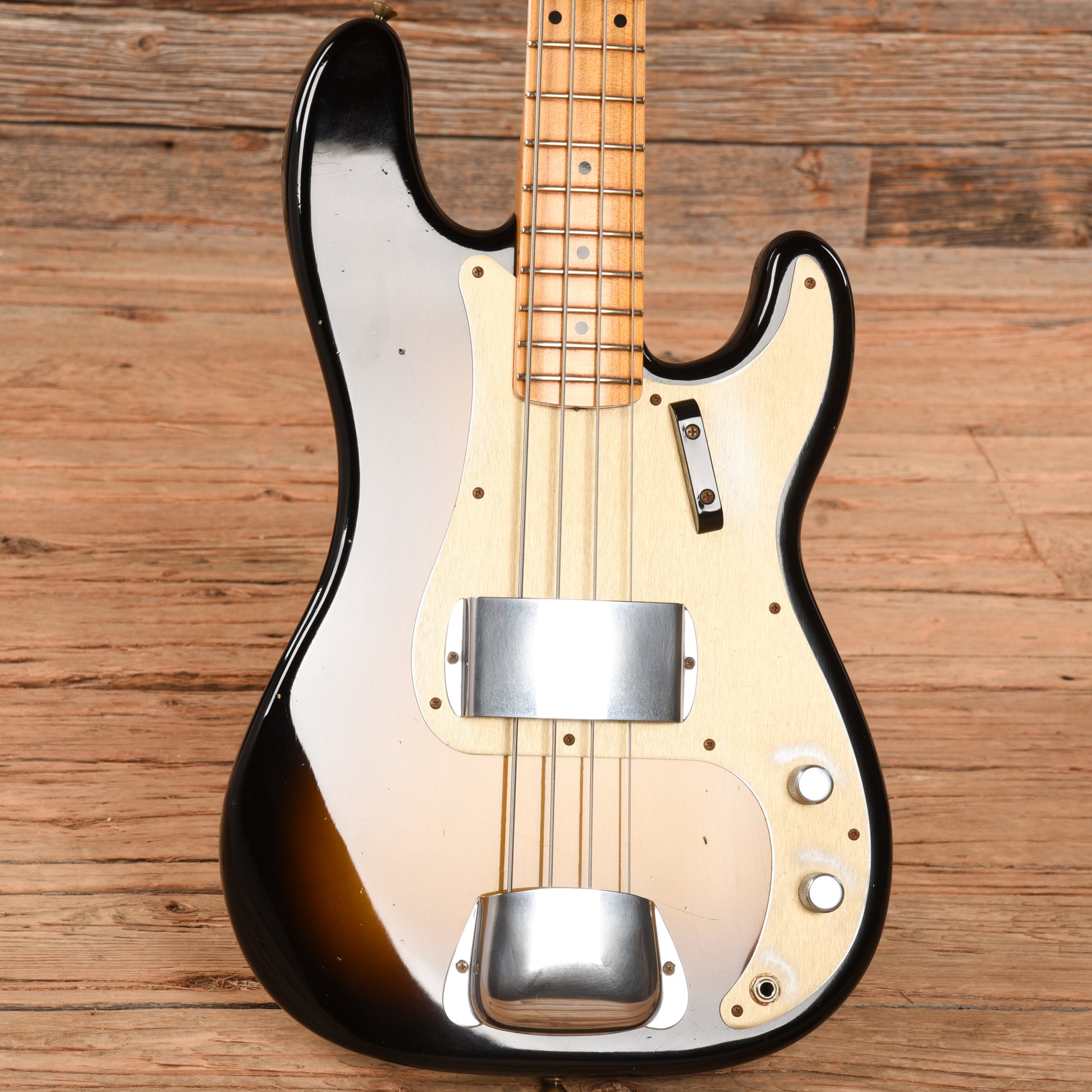 Fender Custom Shop '57 Precision Bass Journeyman Relic Sunburst 2022 Bass Guitars / 4-String