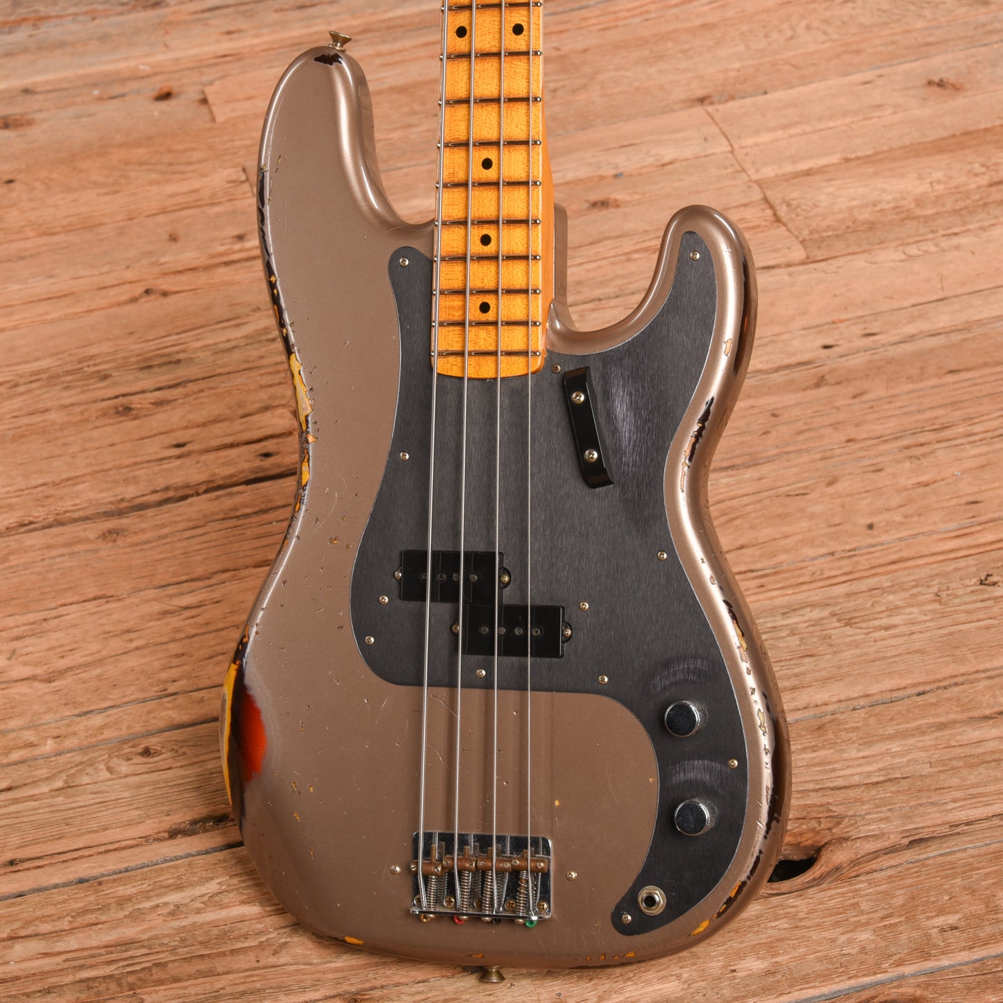 Fender Custom Shop '58 Precision Bass Relic Shoreline Gold 2023 Bass Guitars / 4-String