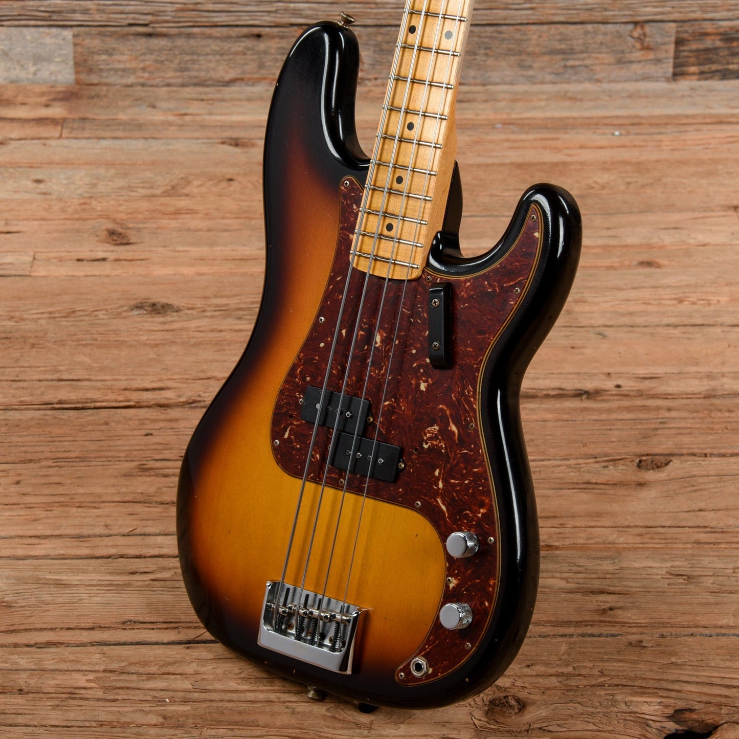 Fender Custom Shop Post Modern Bass Journeyman Relic Sunburst 2019 Bass Guitars / 4-String