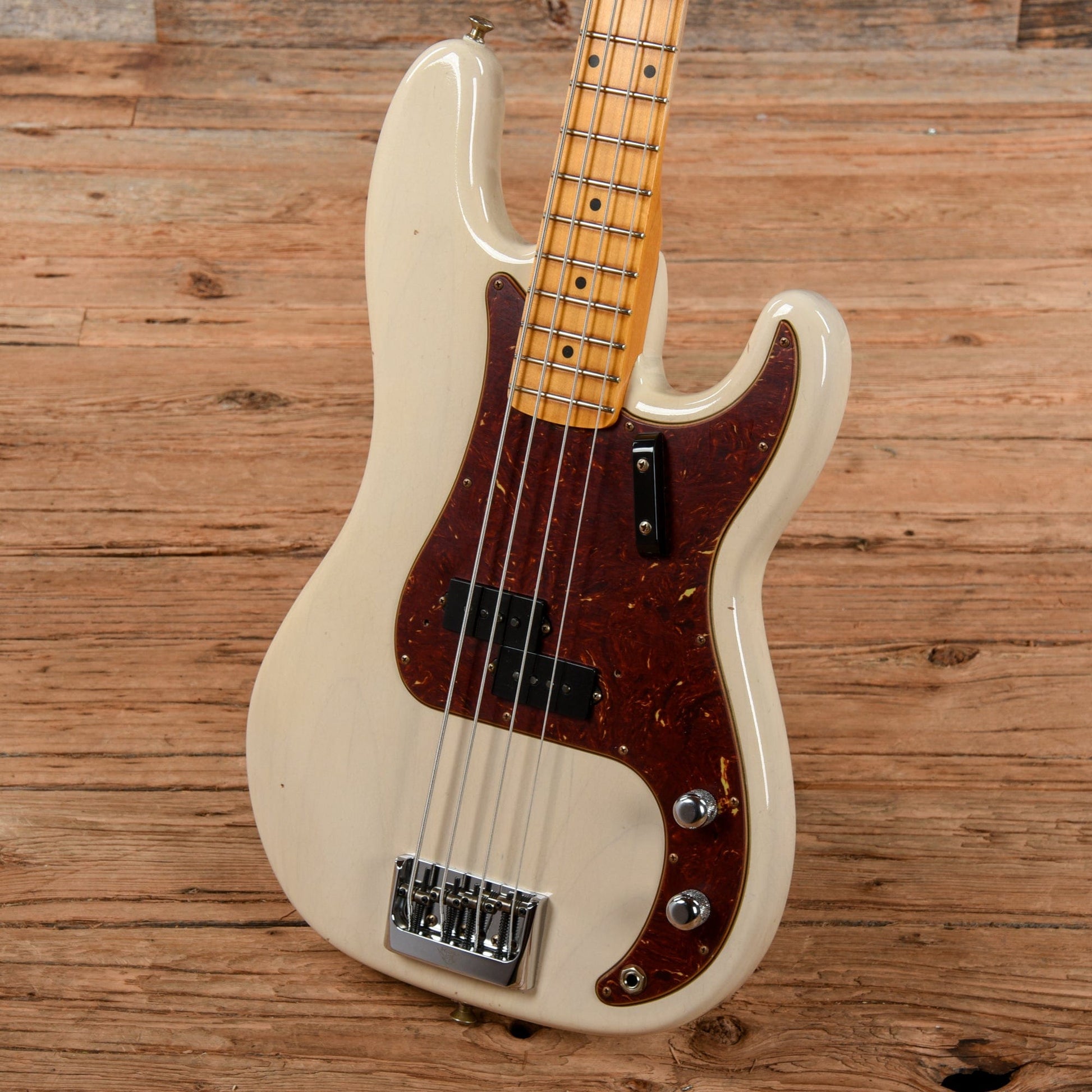 Fender Custom Shop Post Modern Journeyman Relic Aged White Blonde 2022 Bass Guitars / 4-String