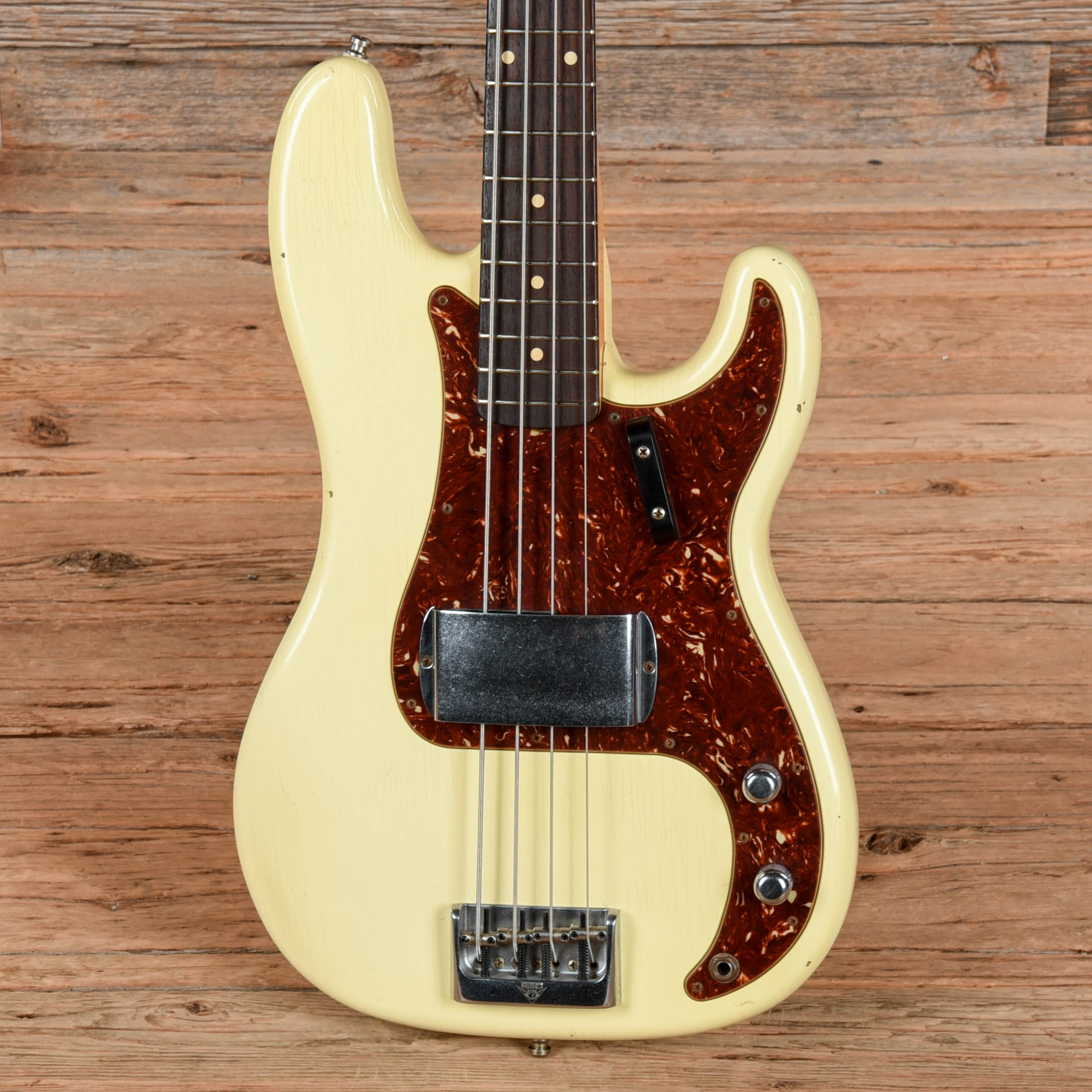 Fender Custom Shop Postmodern P/J Bass Vintage White Bass Guitars / 4-String