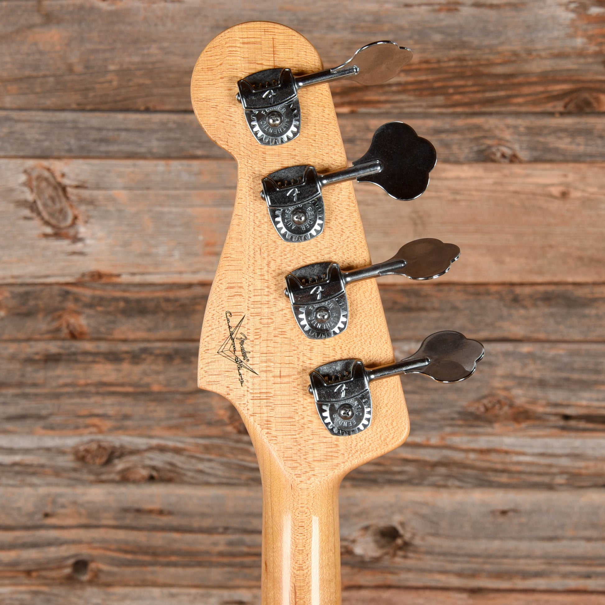 Fender Custom Shop Postmodern P/J Bass Vintage White Bass Guitars / 4-String