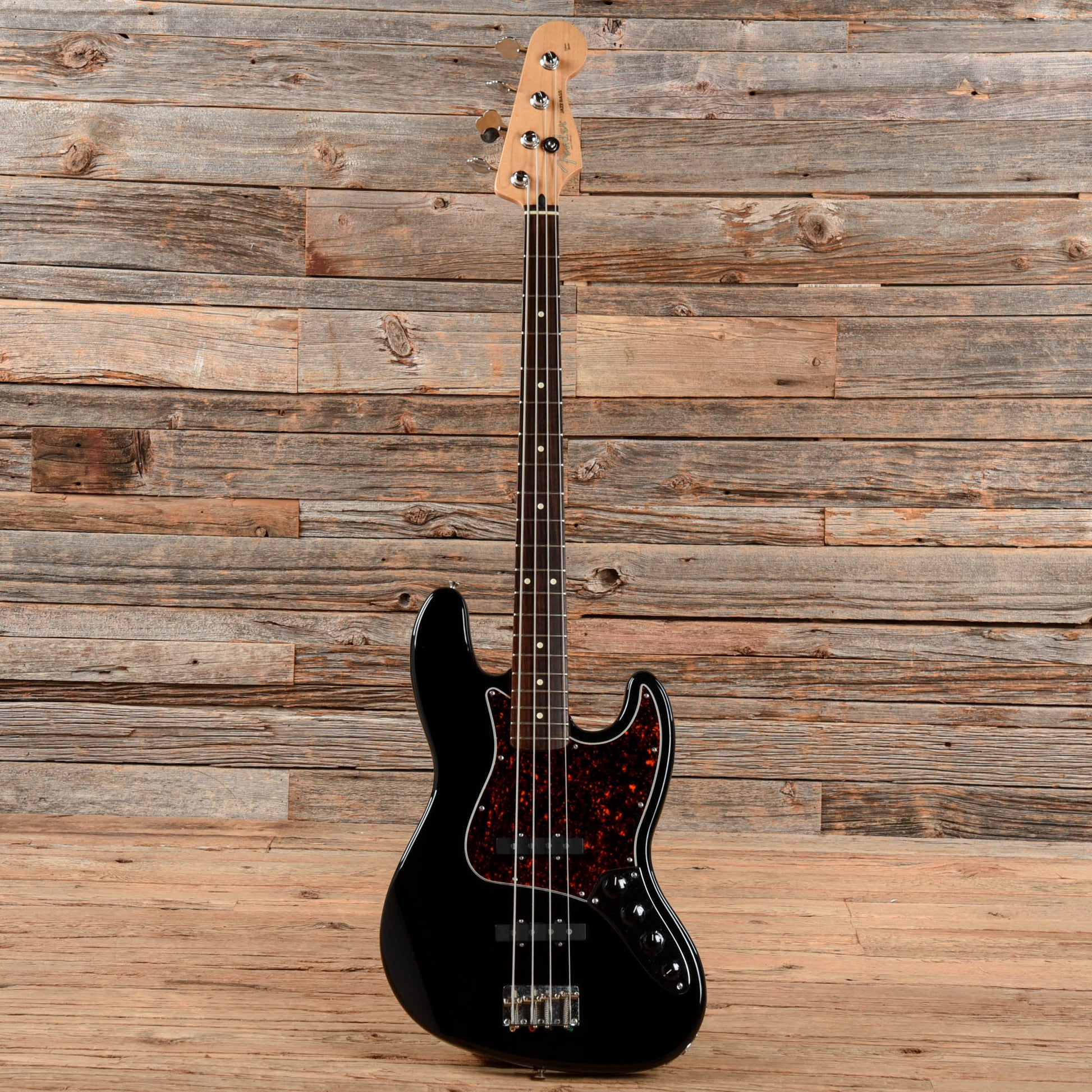 Fender Deluxe Active Jazz Bass Black 2001 Bass Guitars / 4-String