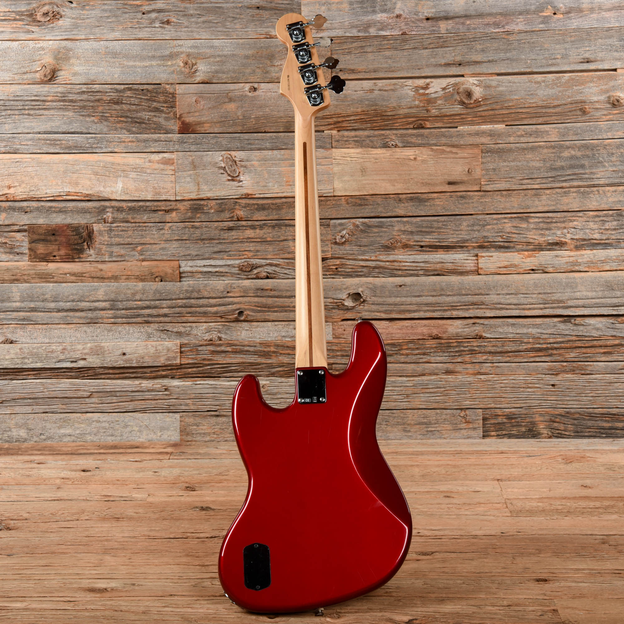 Fender Deluxe Active Jazz Bass Candy Apple Red 2007 Bass Guitars / 4-String
