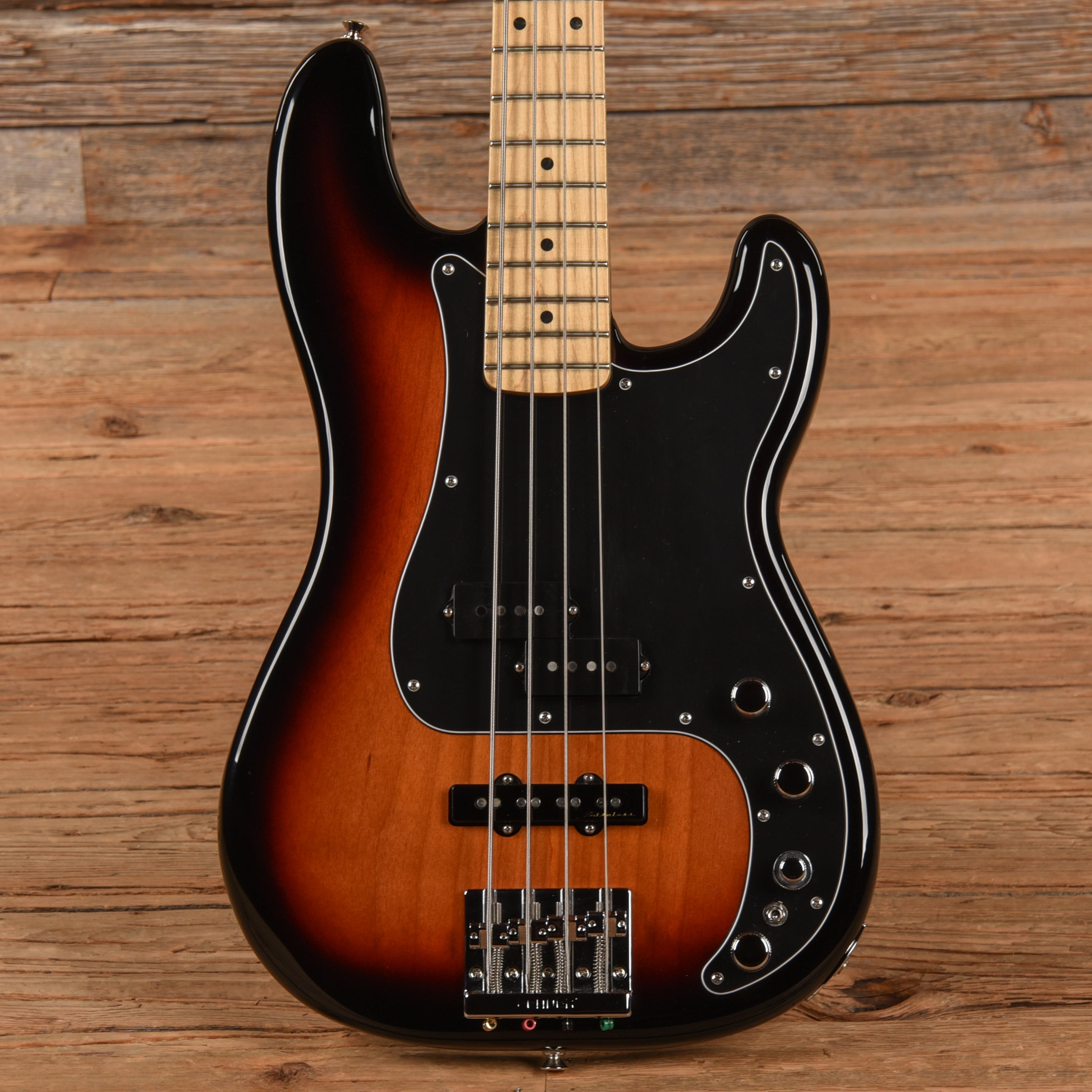 Fender Deluxe Active Jazz Bass Special Sunburst 2021 Bass Guitars / 4-String